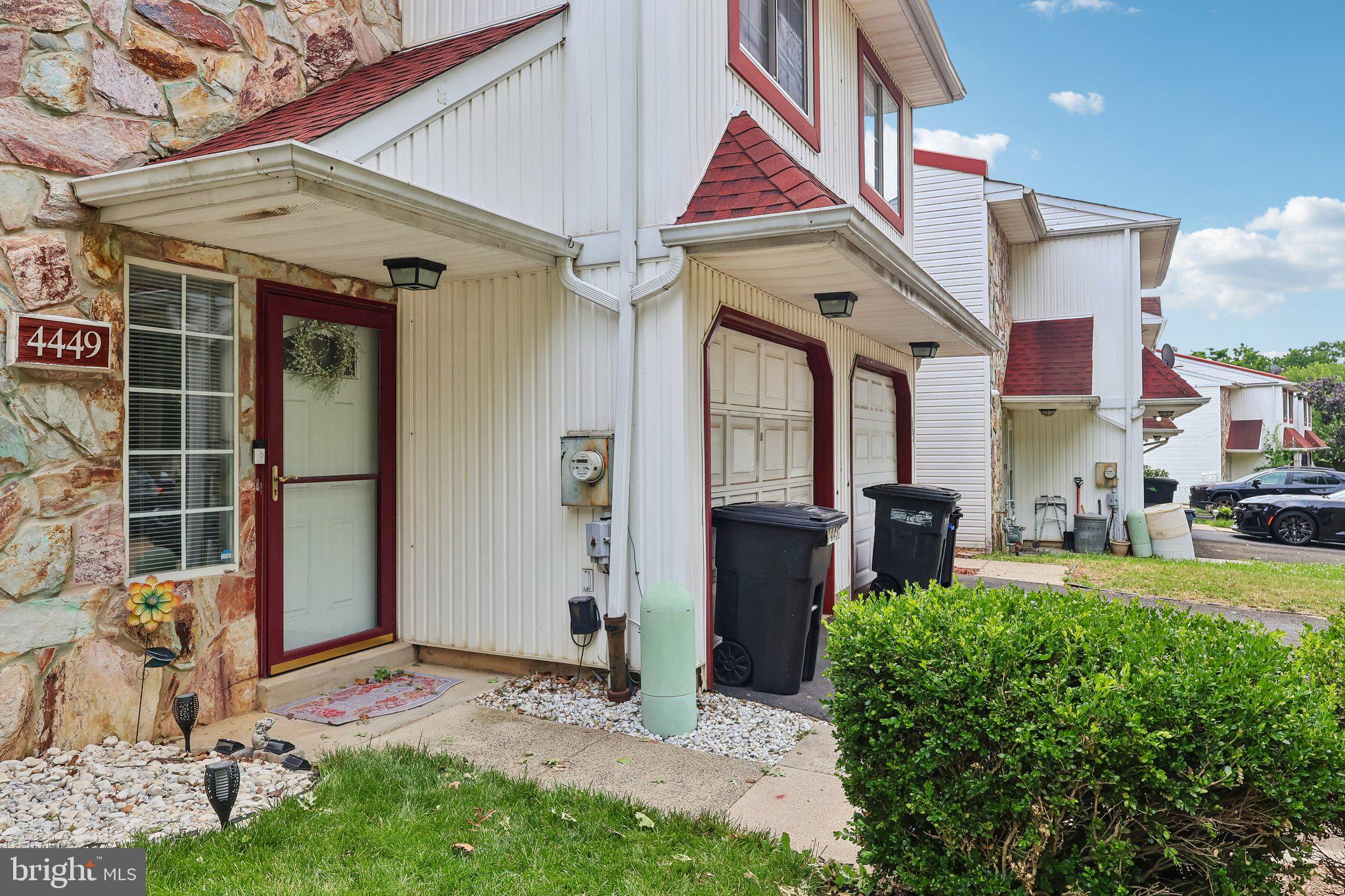 MILLBROOK - Residential