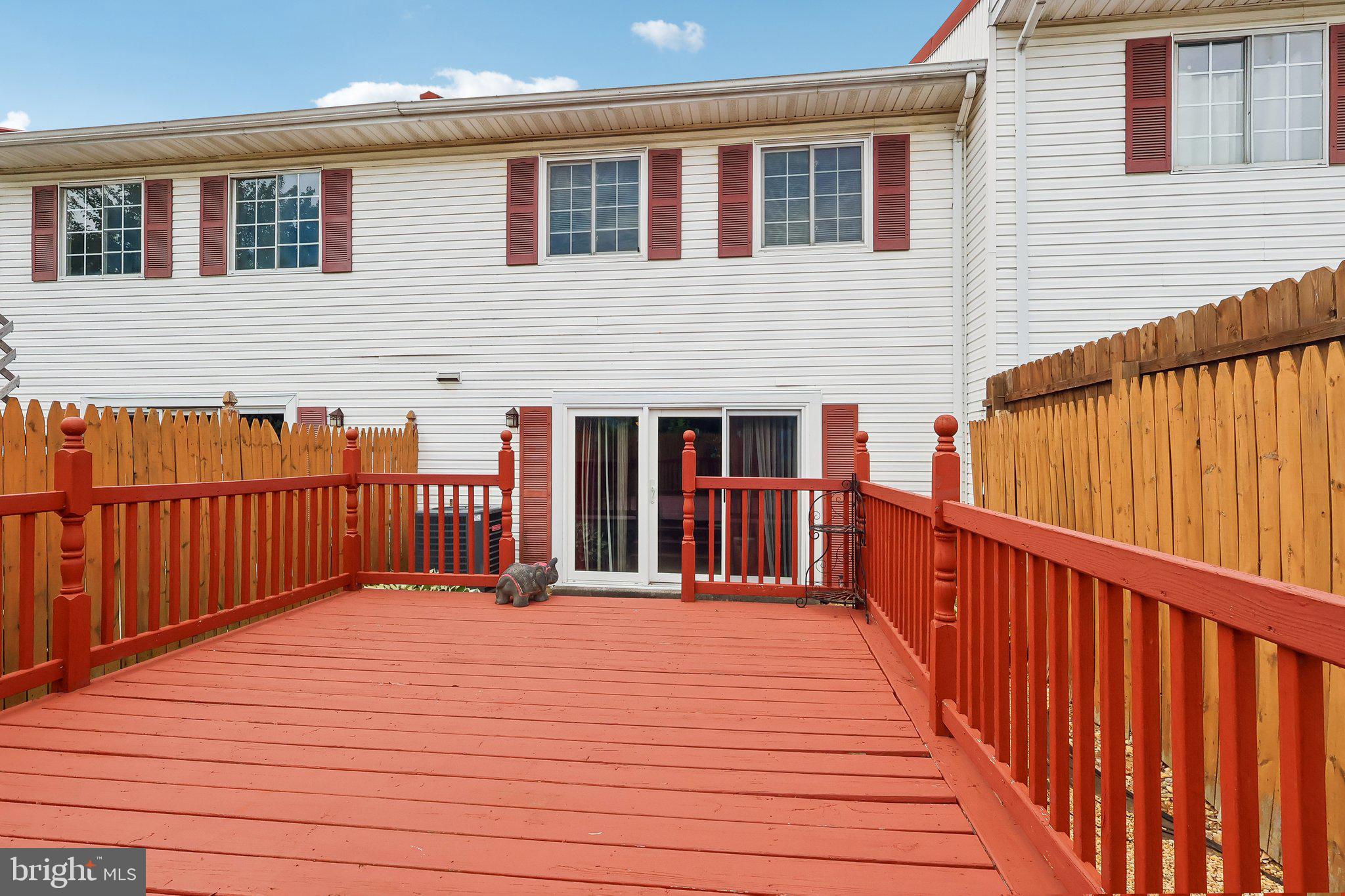 MILLBROOK - Residential