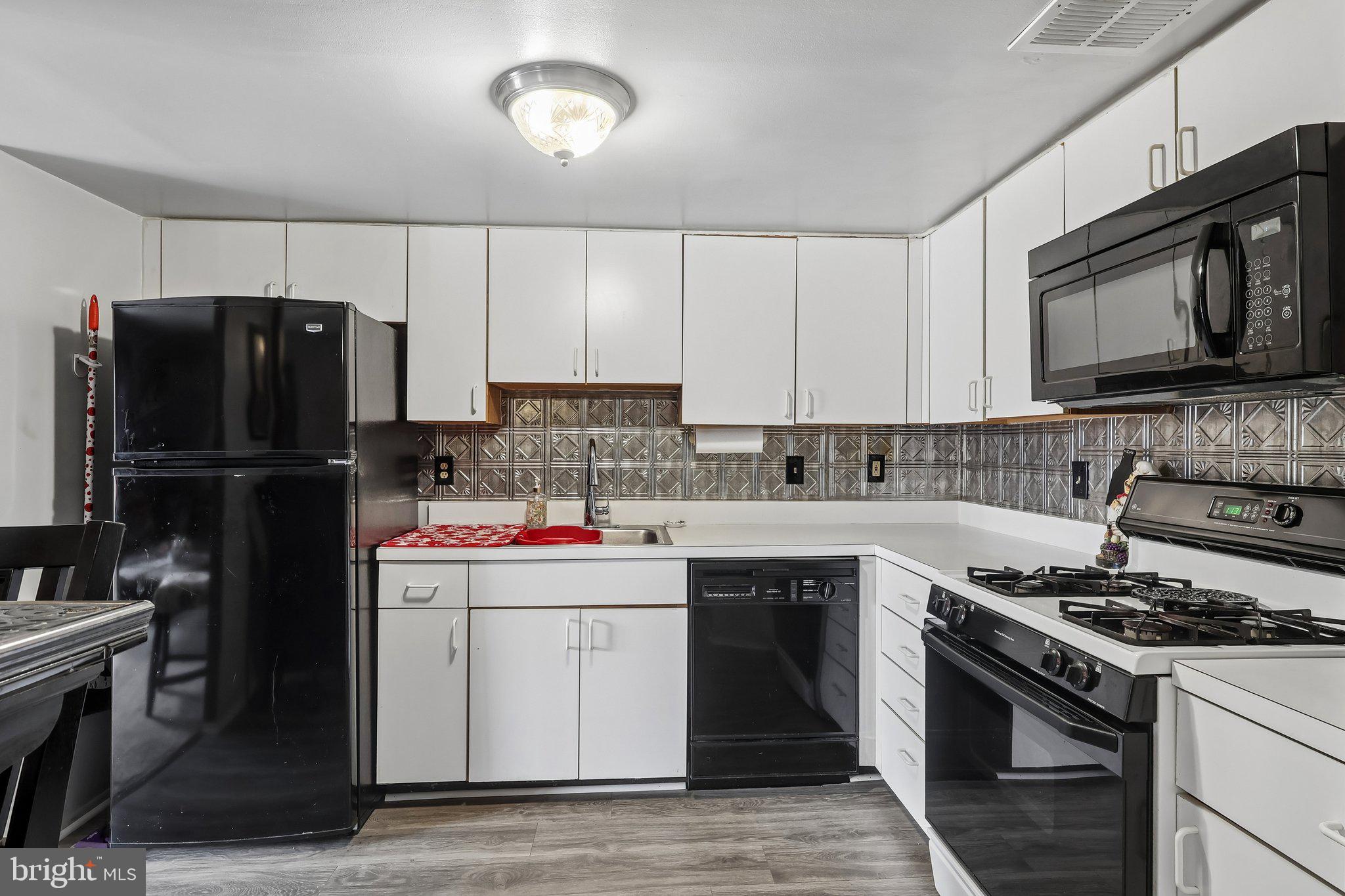 MILLBROOK - Residential