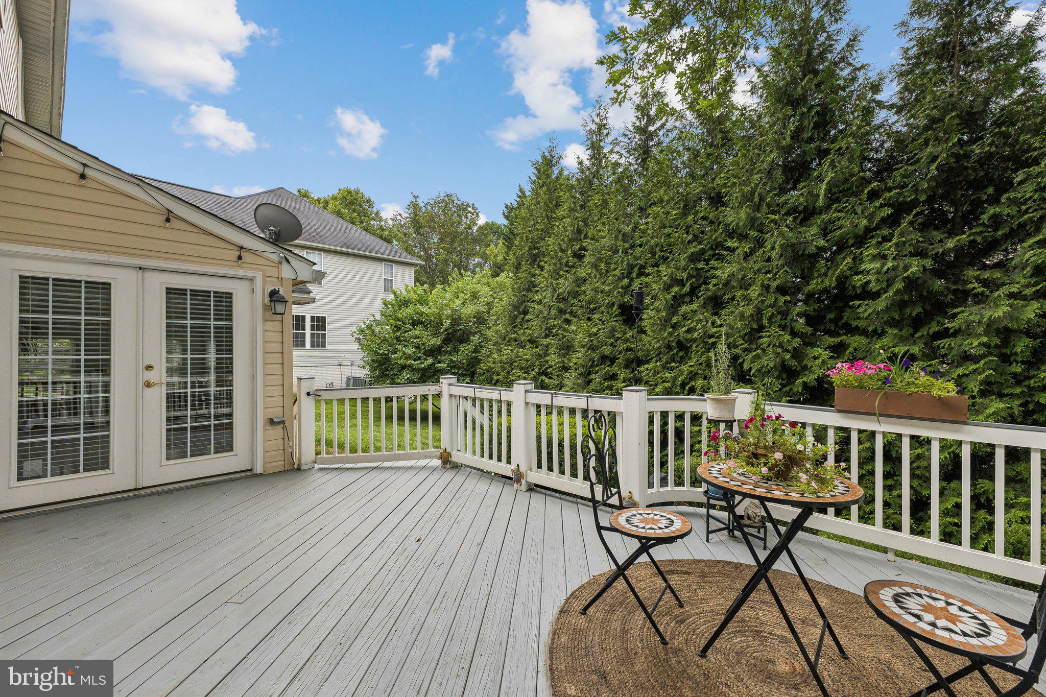 OATLAND FARM - Residential
