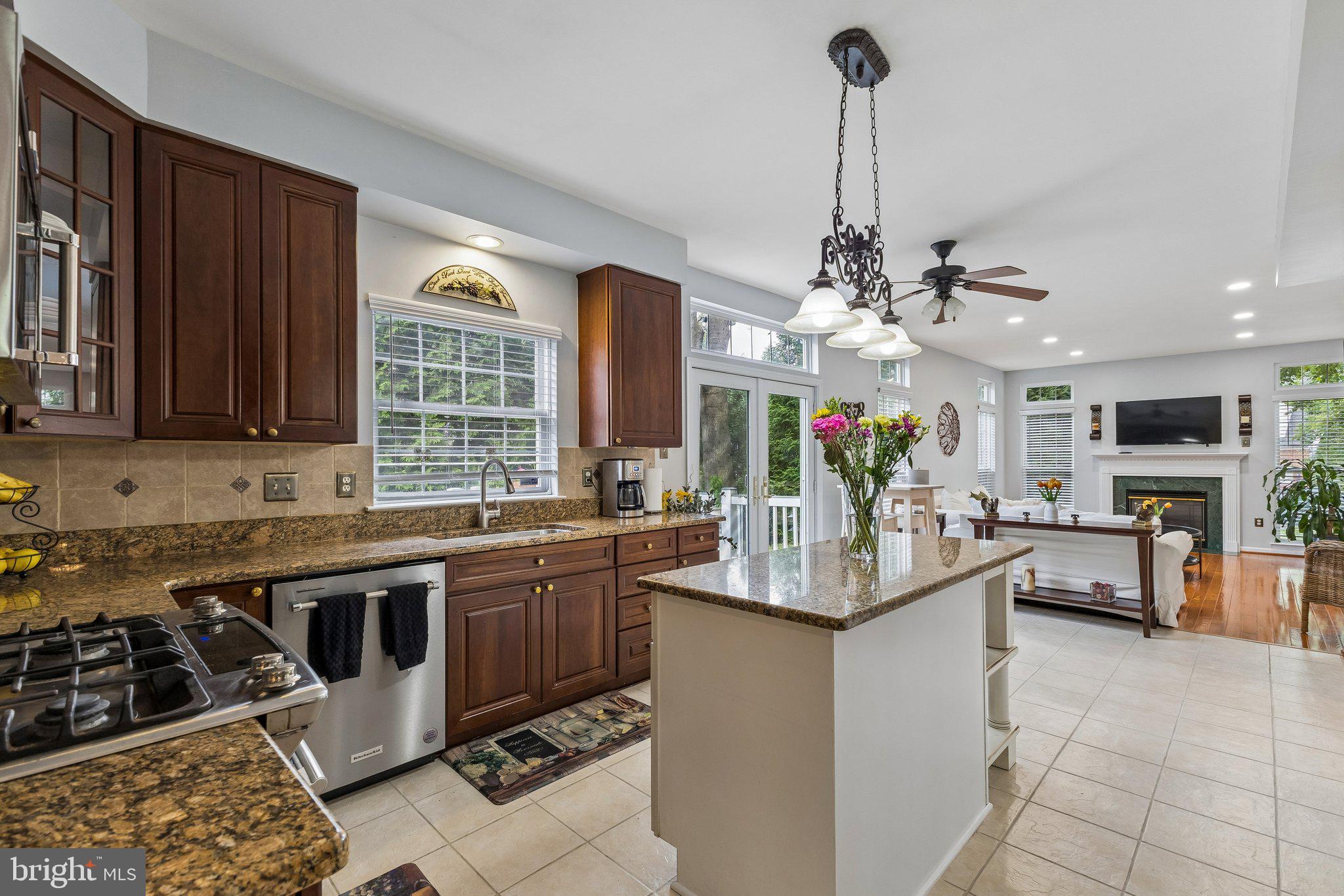 OATLAND FARM - Residential