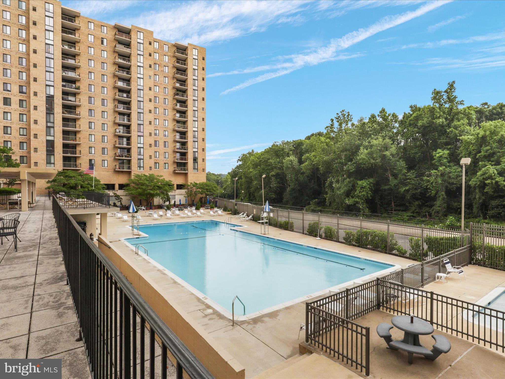 THE CARLTON - Residential Lease