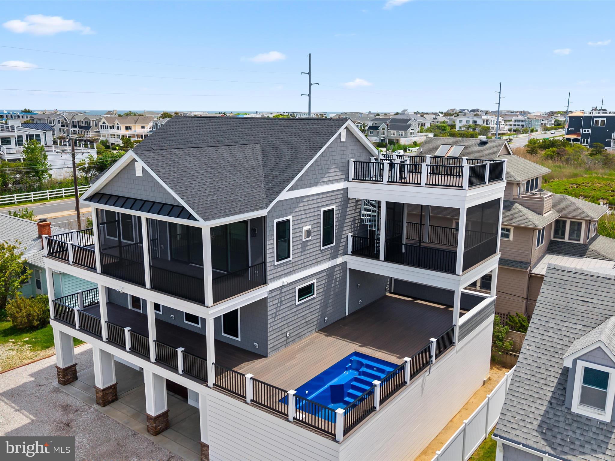 INDIAN BEACH - Residential