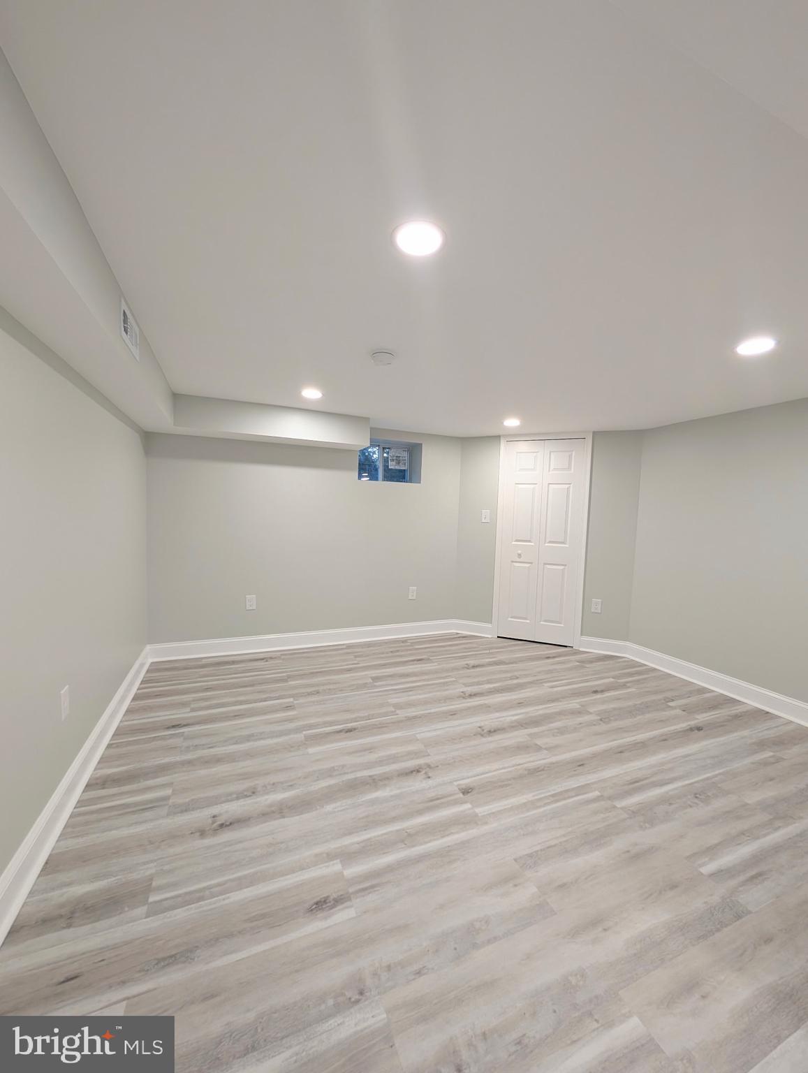 STONEYBROOK - Residential