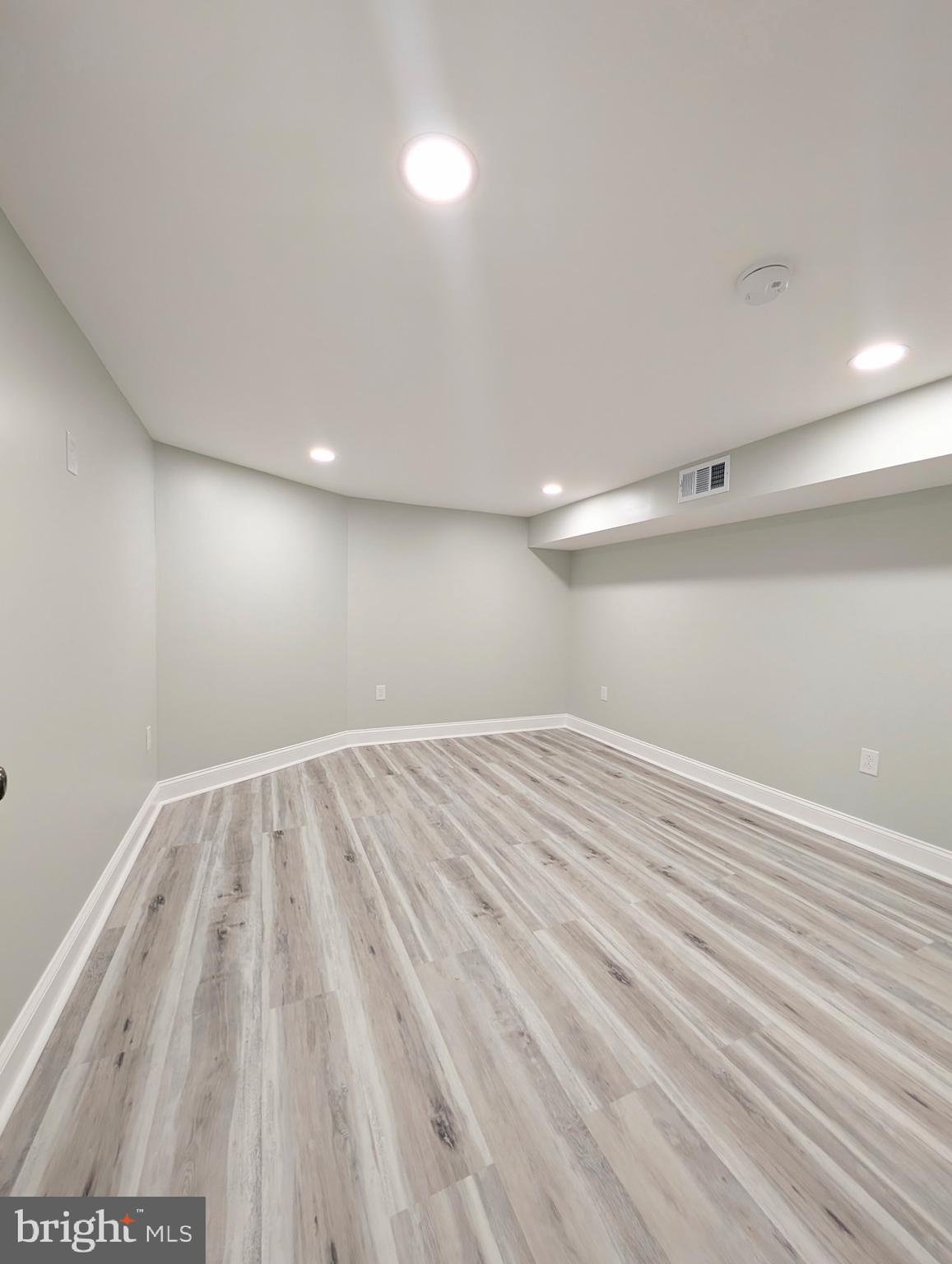 STONEYBROOK - Residential