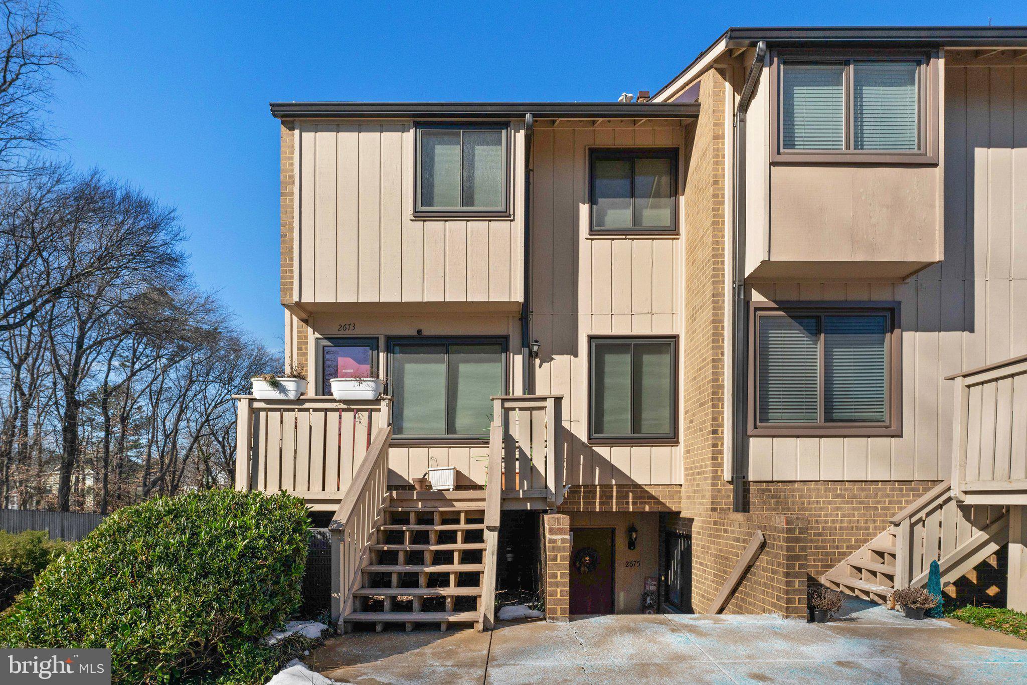 MOSBYS LANDING - Residential