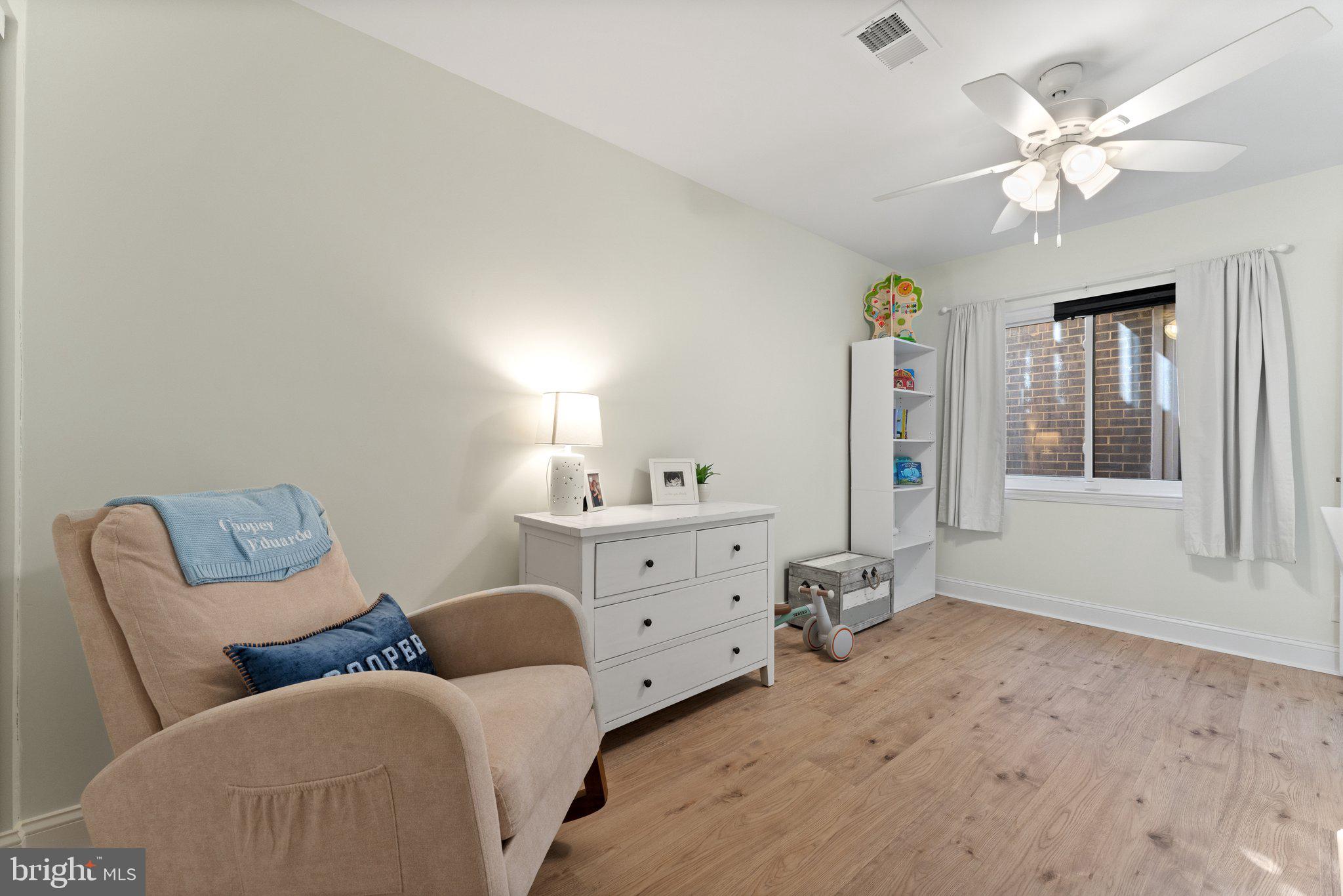 MOSBYS LANDING - Residential