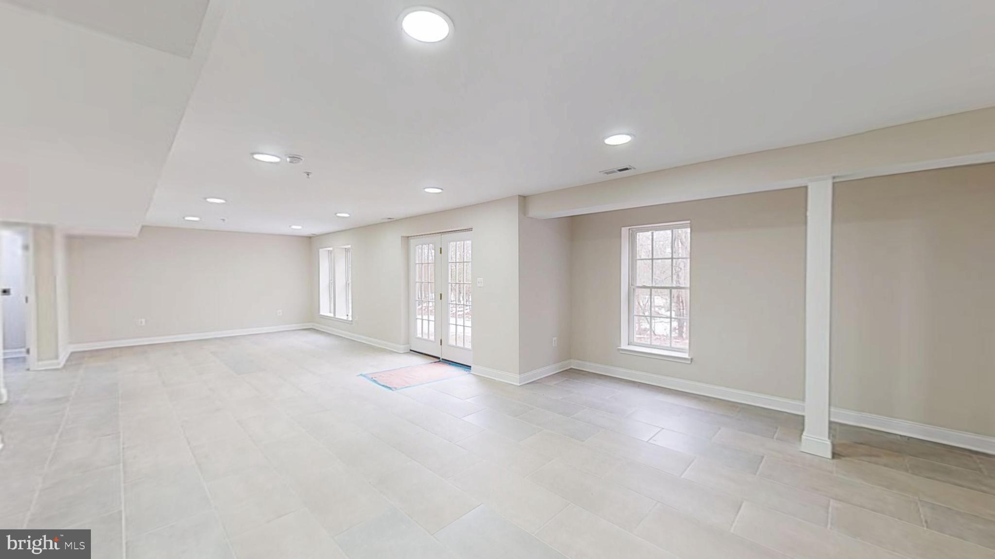 CROSS CREEK CLUB - Residential