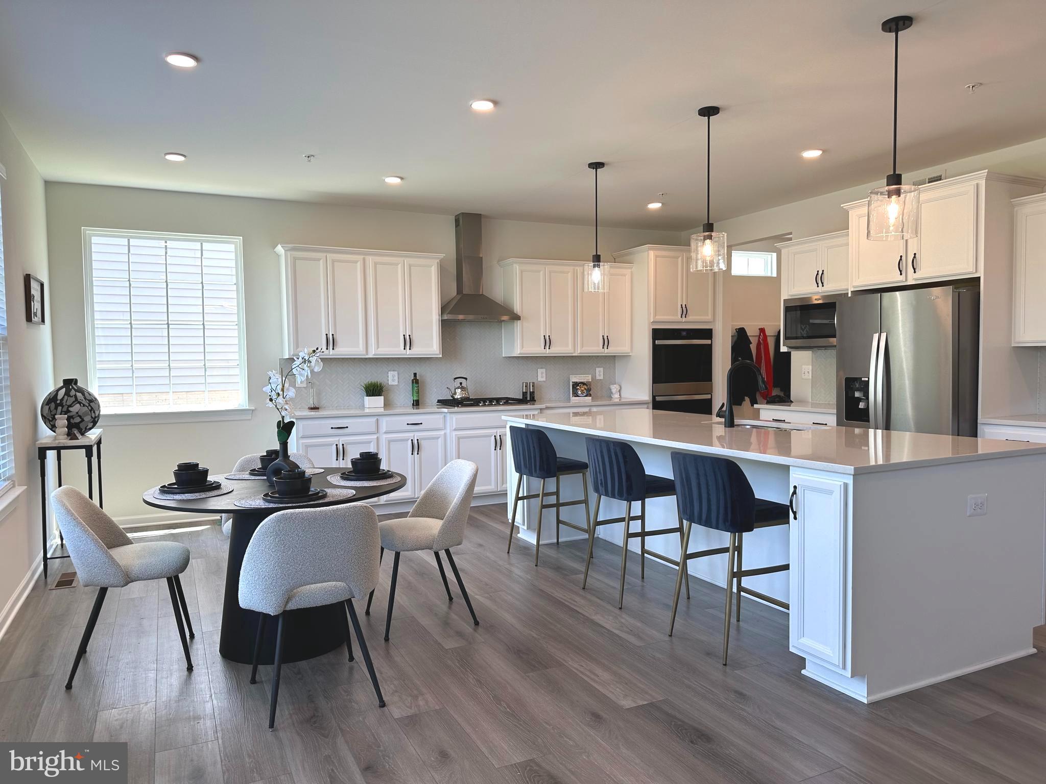 VILLAGES OF SAVANNAH - Residential