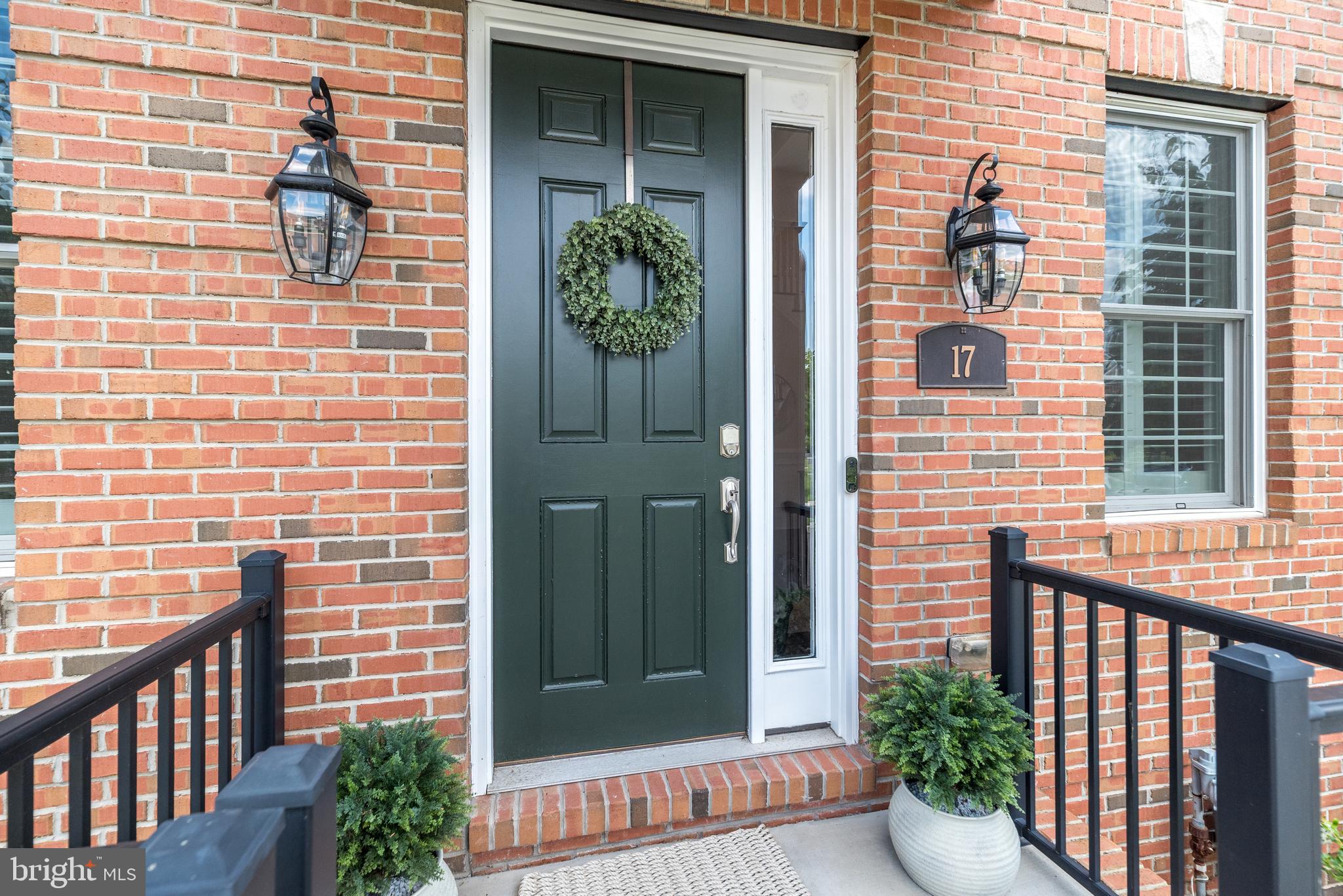 YARDLEY WALK - Residential