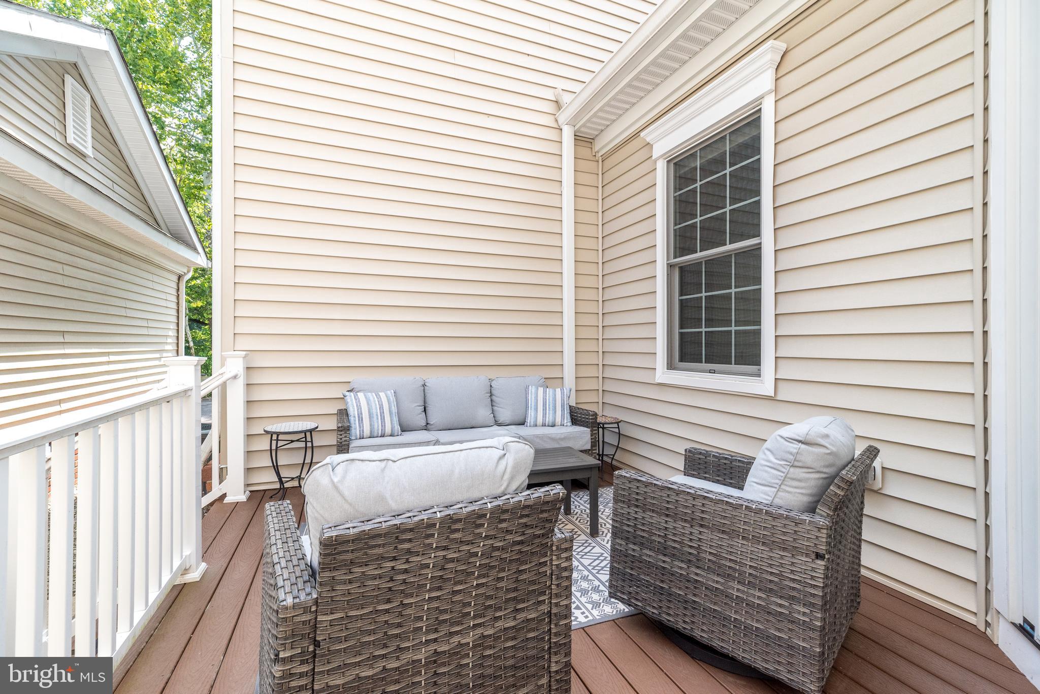YARDLEY WALK - Residential