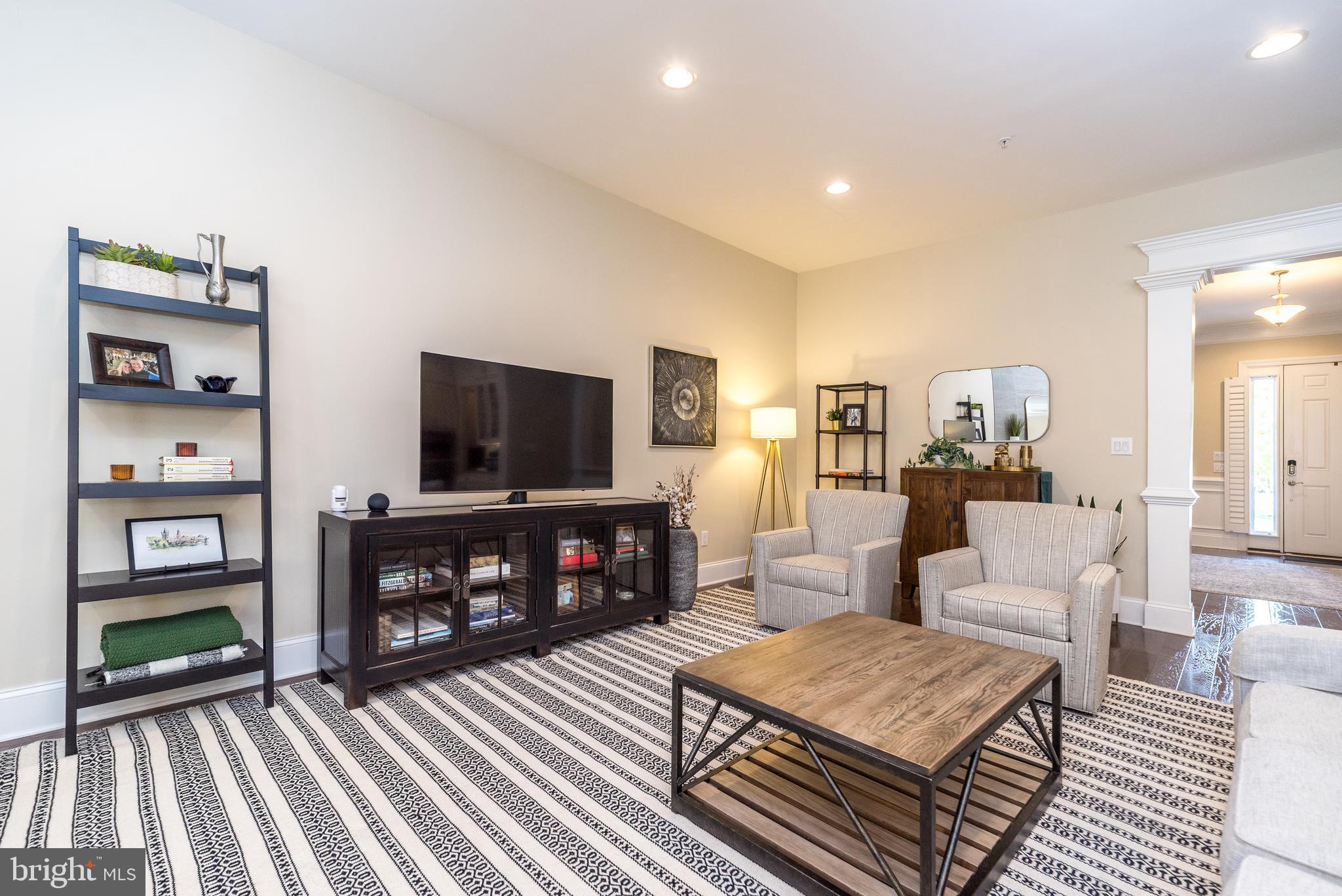 YARDLEY WALK - Residential