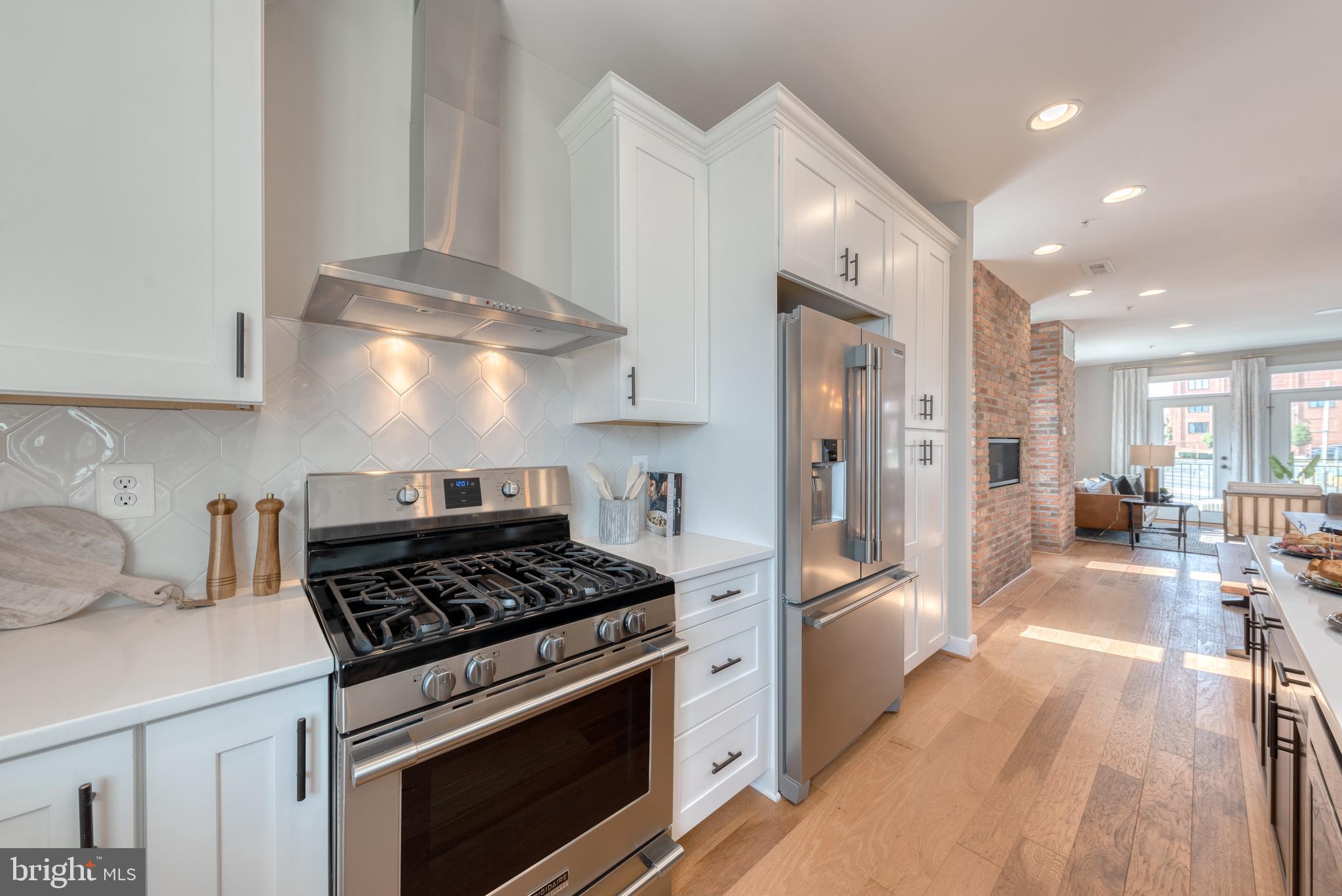 BREWERS HILL - Residential