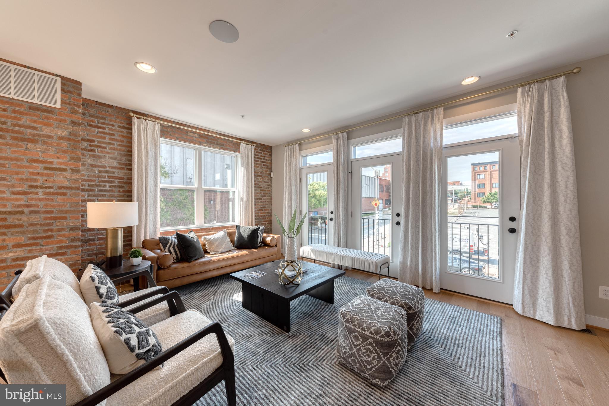 BREWERS HILL - Residential