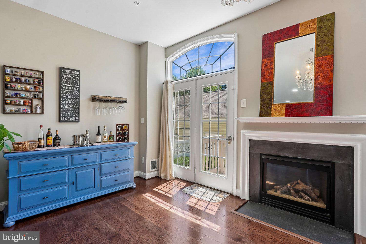 LAKELANDS - Residential