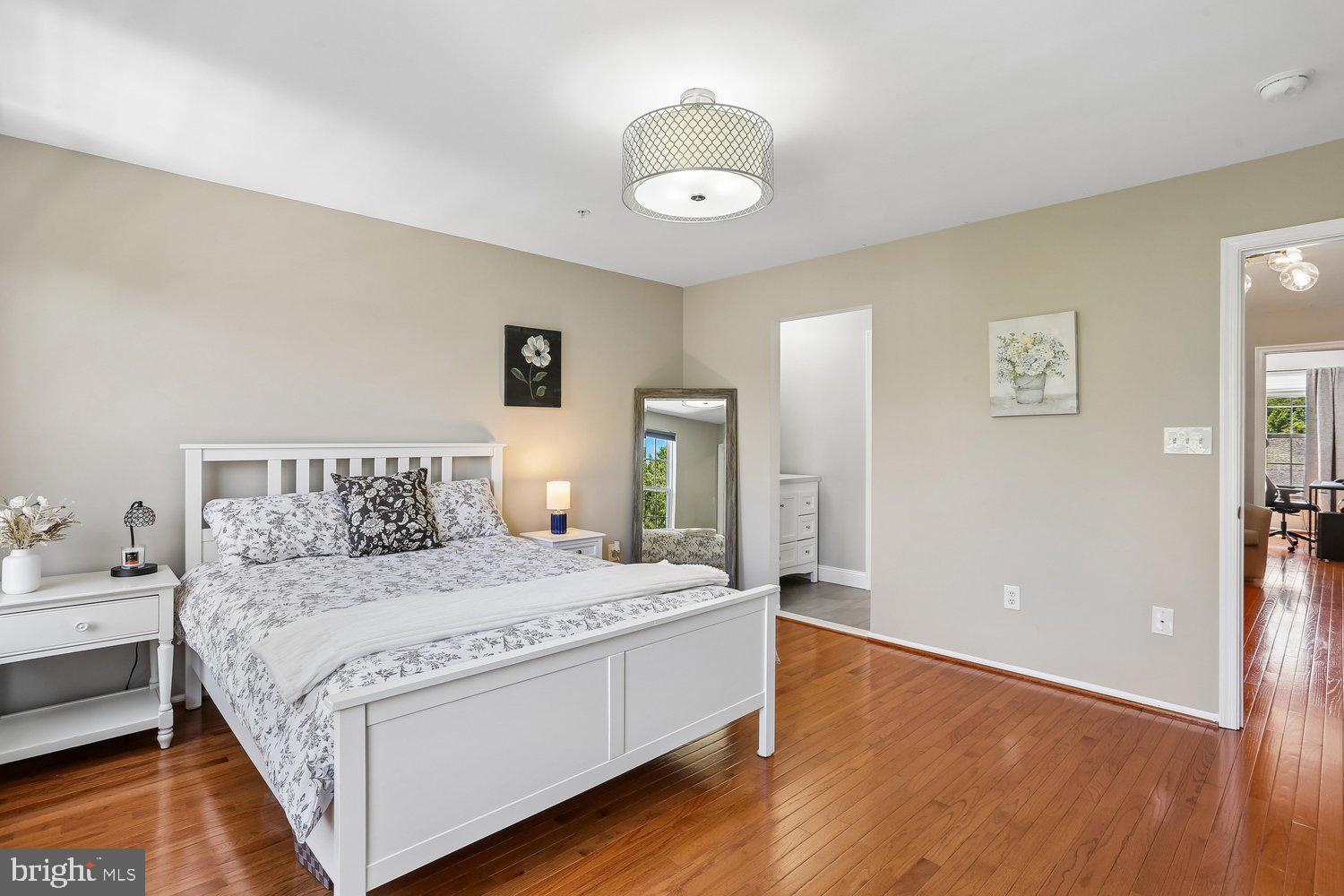 LAKELANDS - Residential