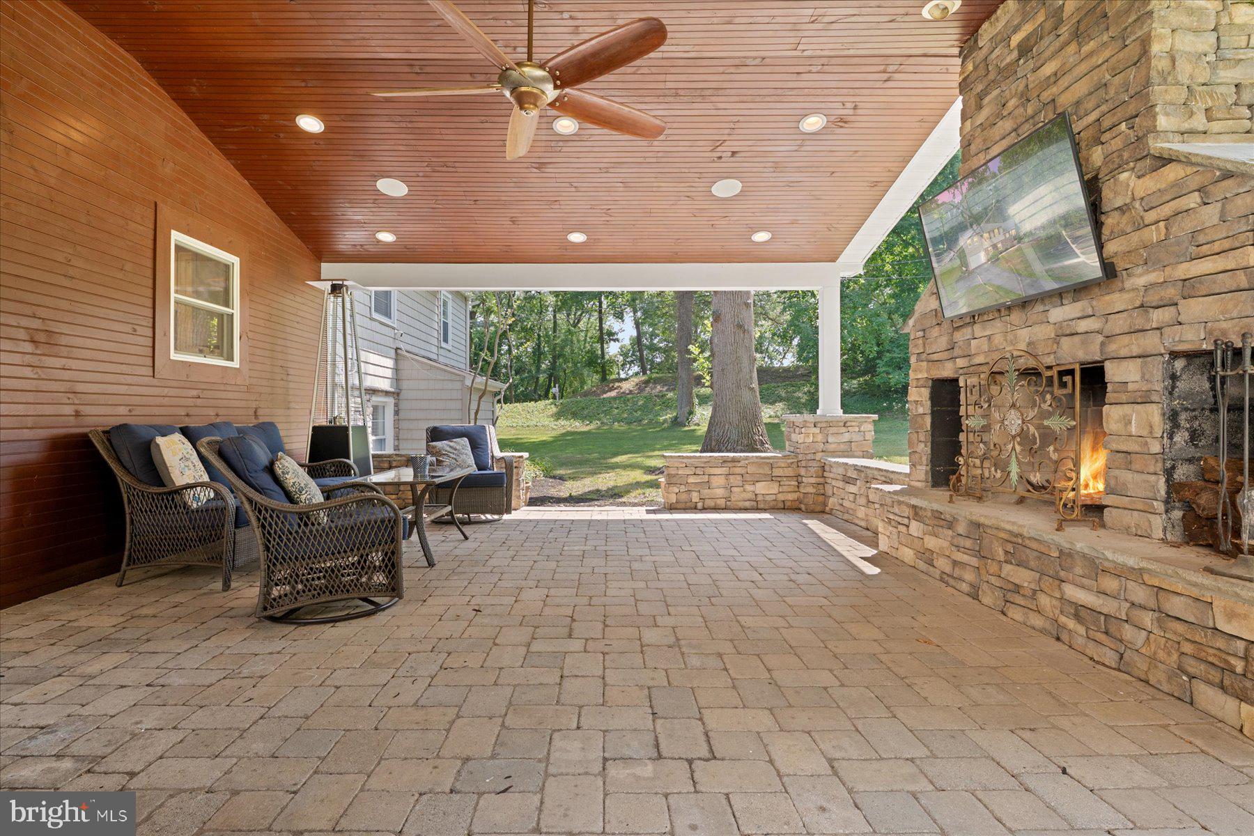NORTH SHORE - Residential