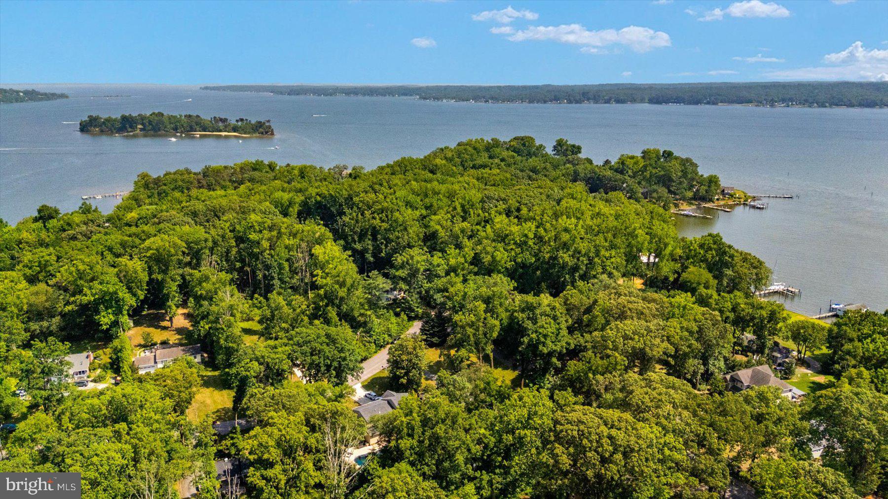 NORTH SHORE - Residential