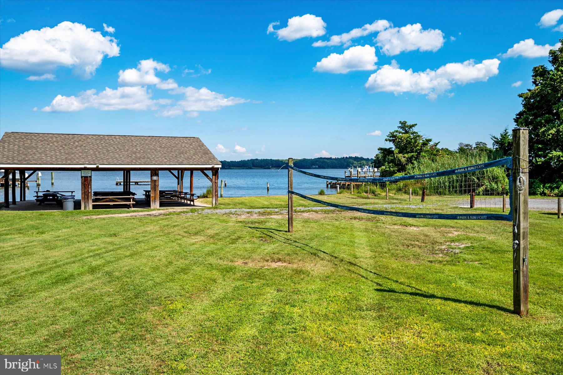 NORTH SHORE - Residential
