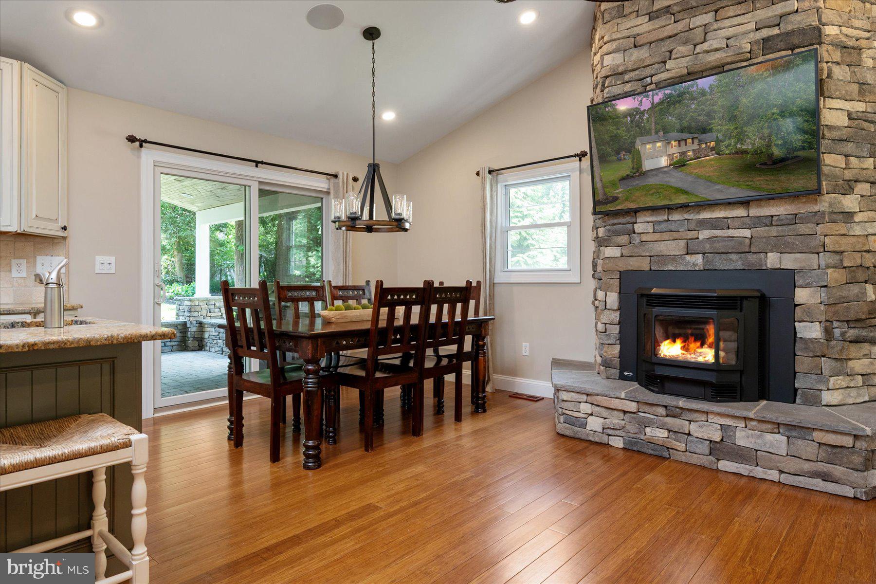 NORTH SHORE - Residential