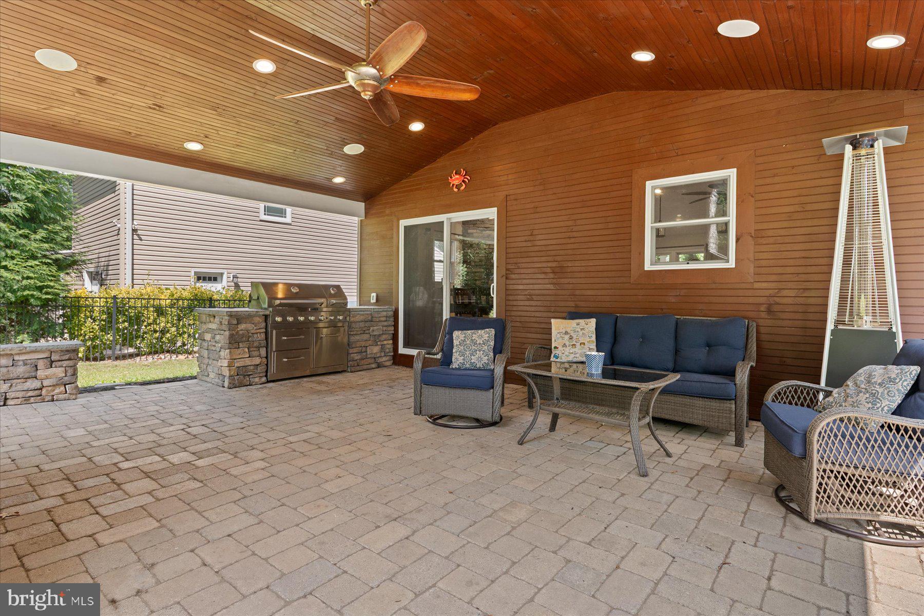NORTH SHORE - Residential