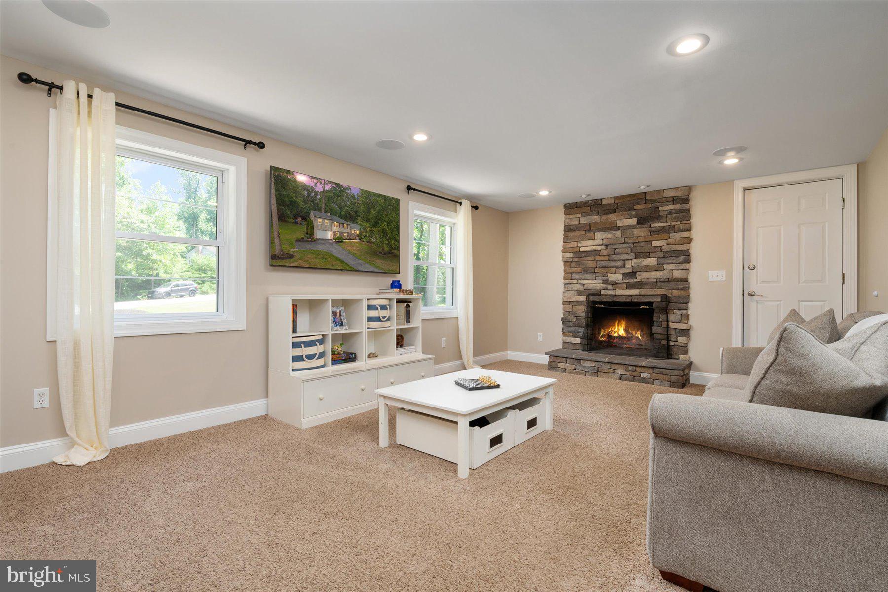 NORTH SHORE - Residential