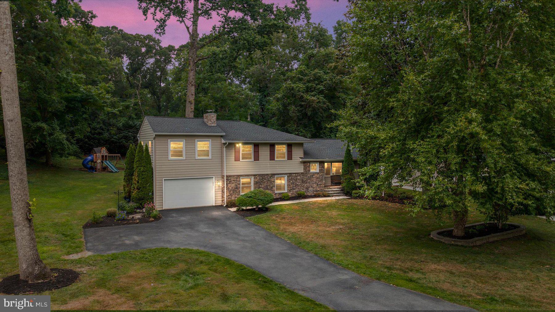 NORTH SHORE - Residential