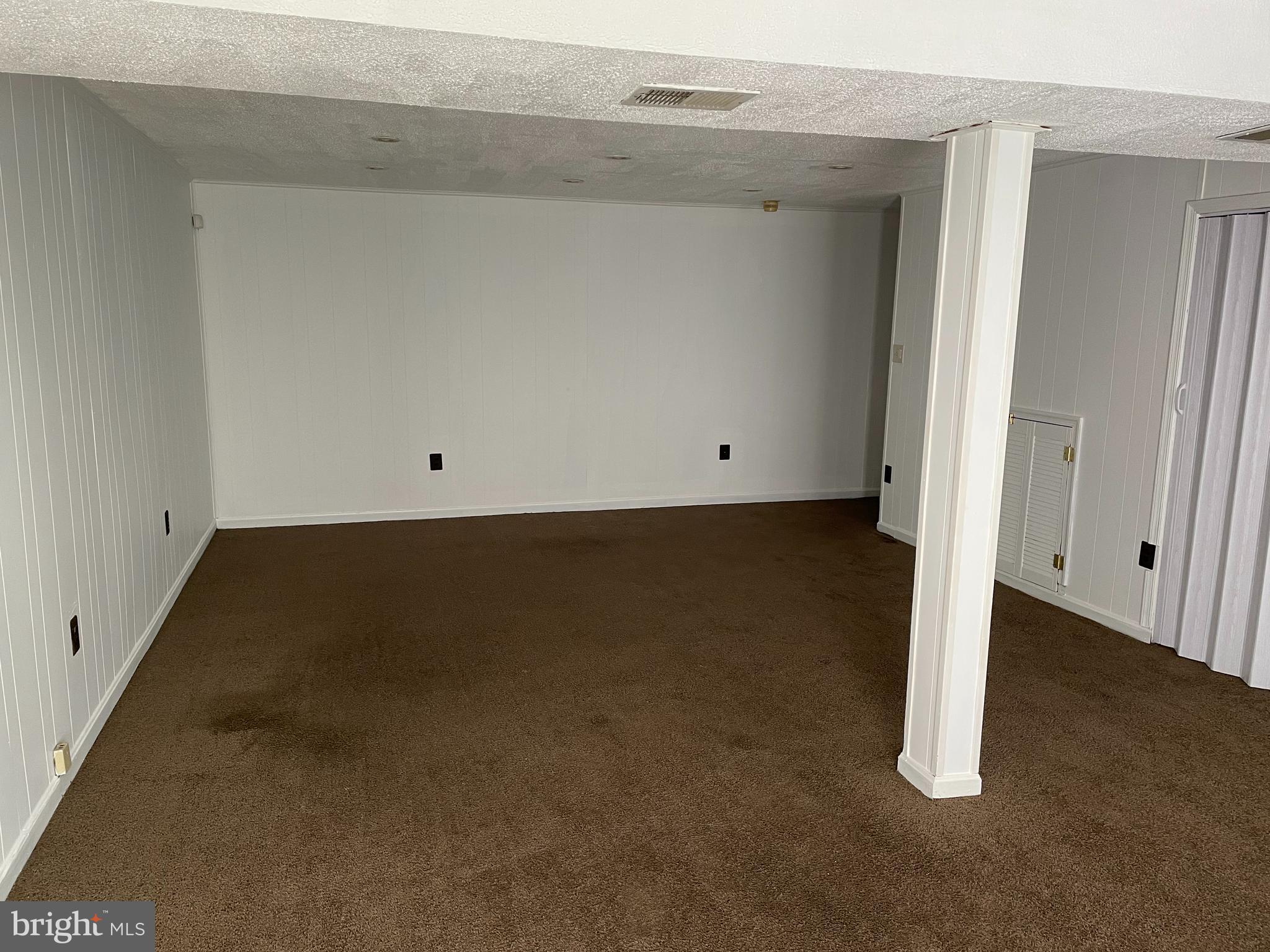 PARKWAY SQUARE PLAT ONE - Residential