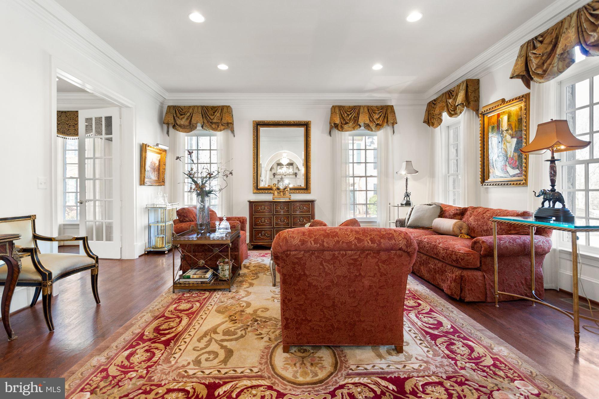 EVANS FARM - Residential