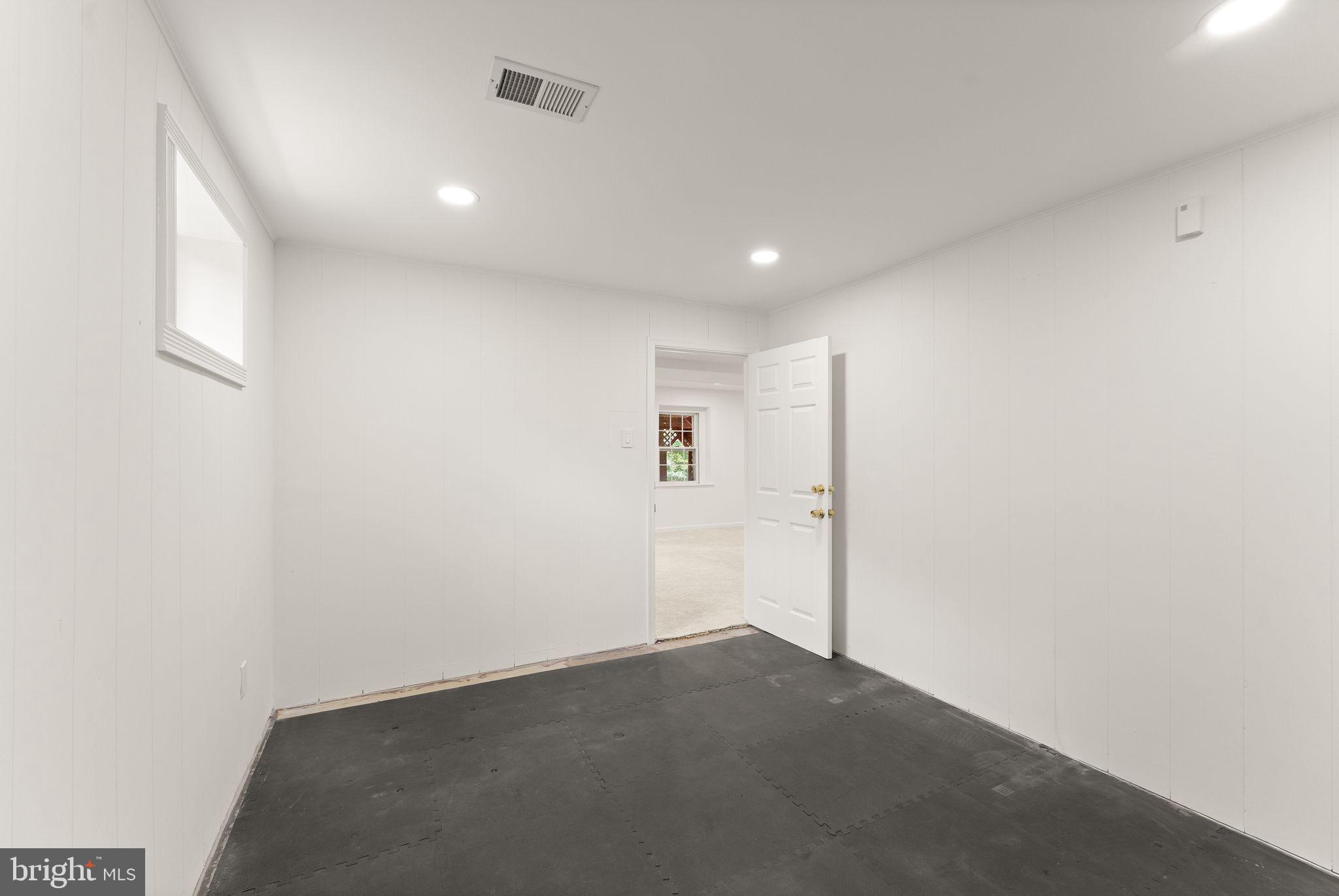 TATTERSALL - Residential