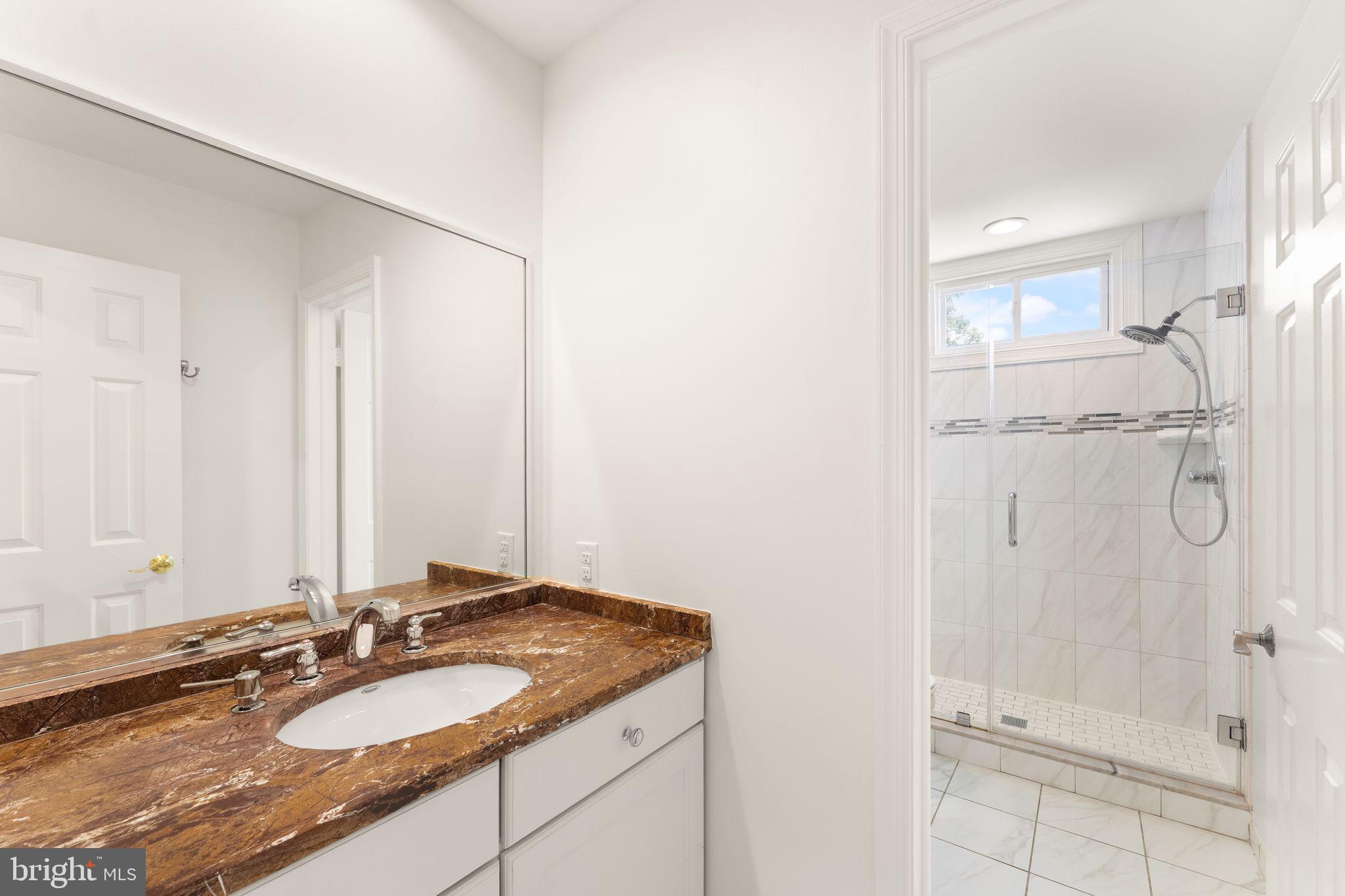 TATTERSALL - Residential