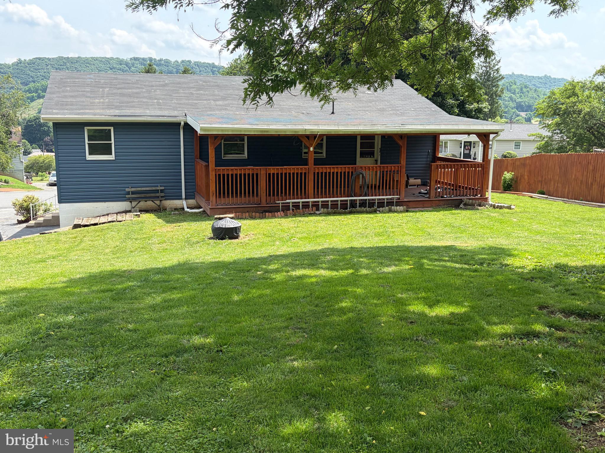 PLEASANT ACRES - Residential