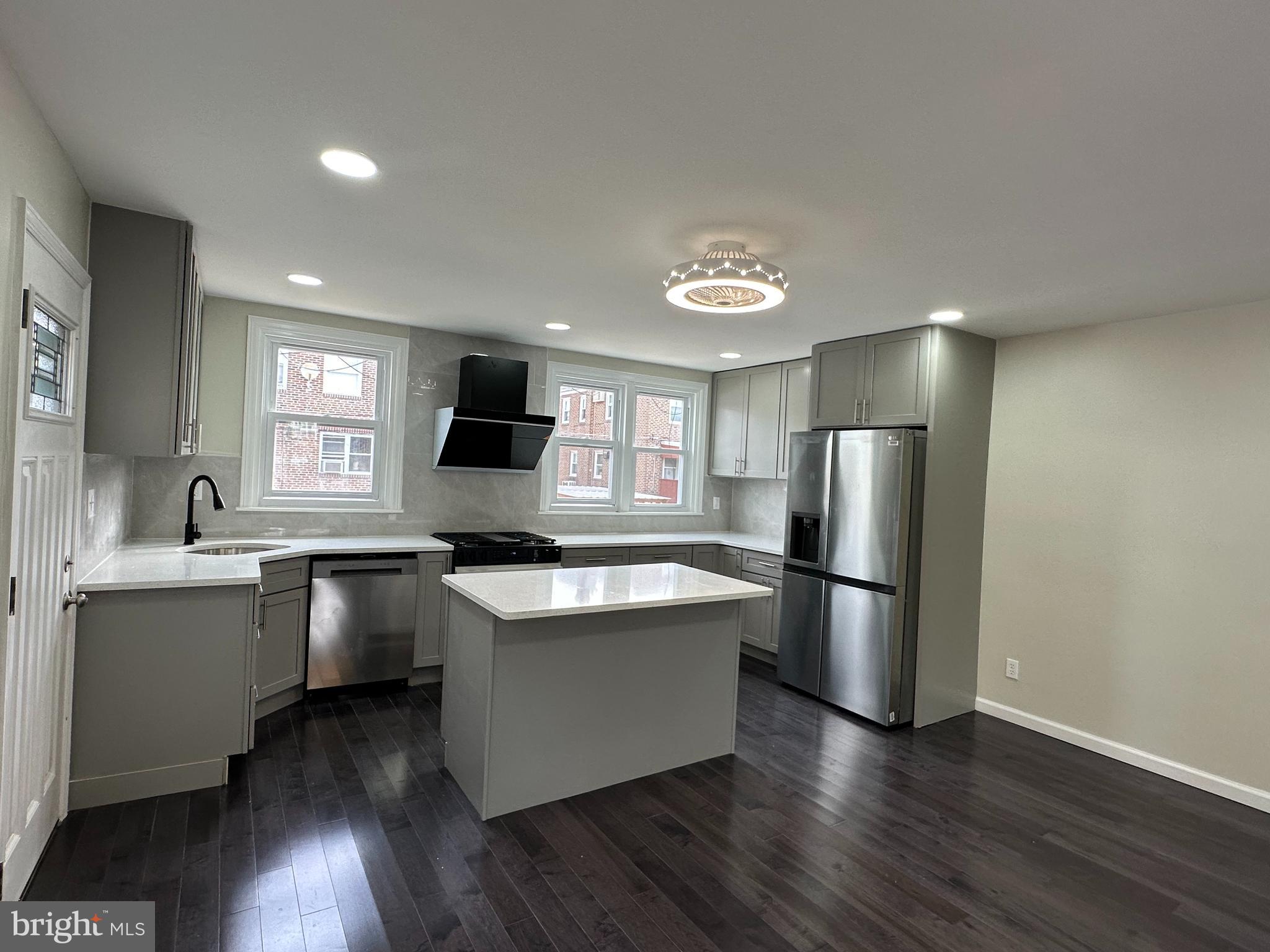 BELLS CORNER - Residential