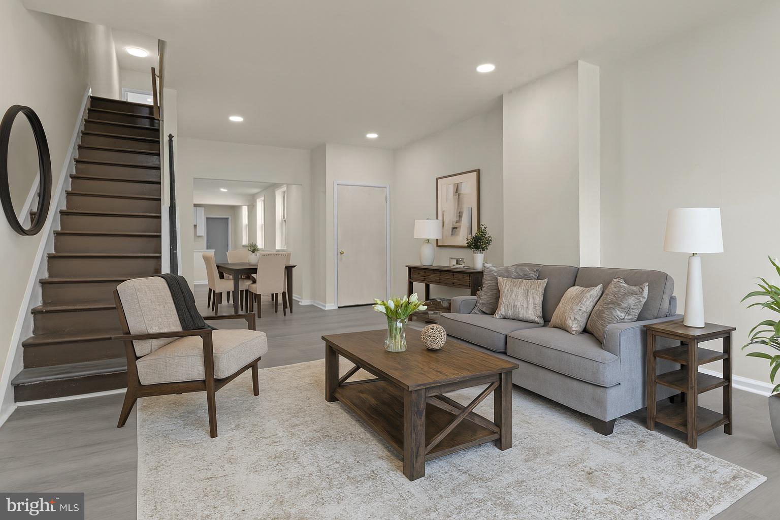 SHARSWOOD - Residential