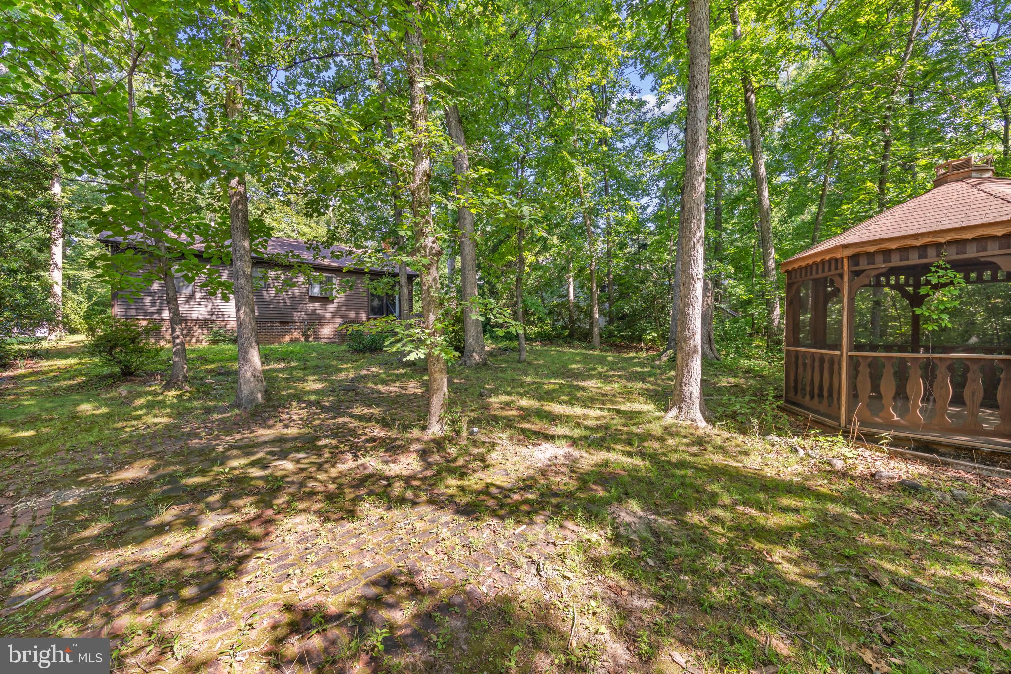 LAKE OF THE WOODS - Residential