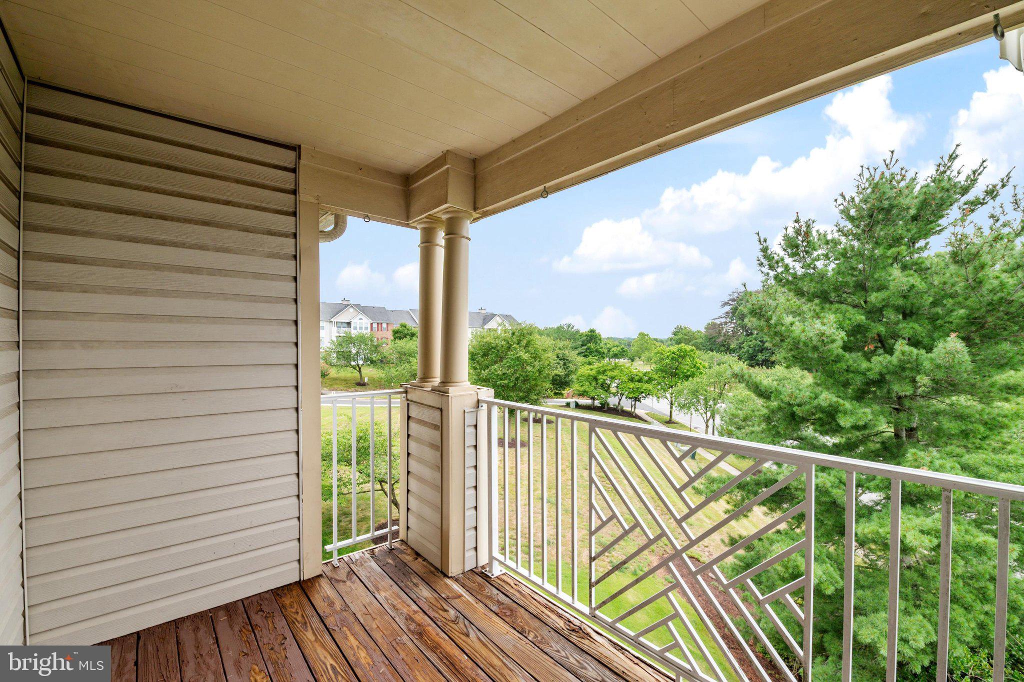 CHESTNUT GABLE - Residential