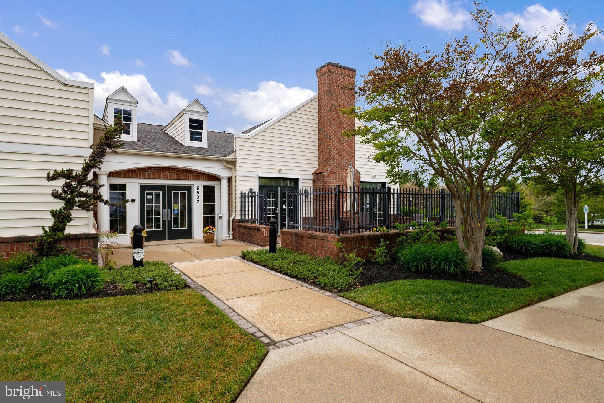 CHESTNUT GABLE - Residential