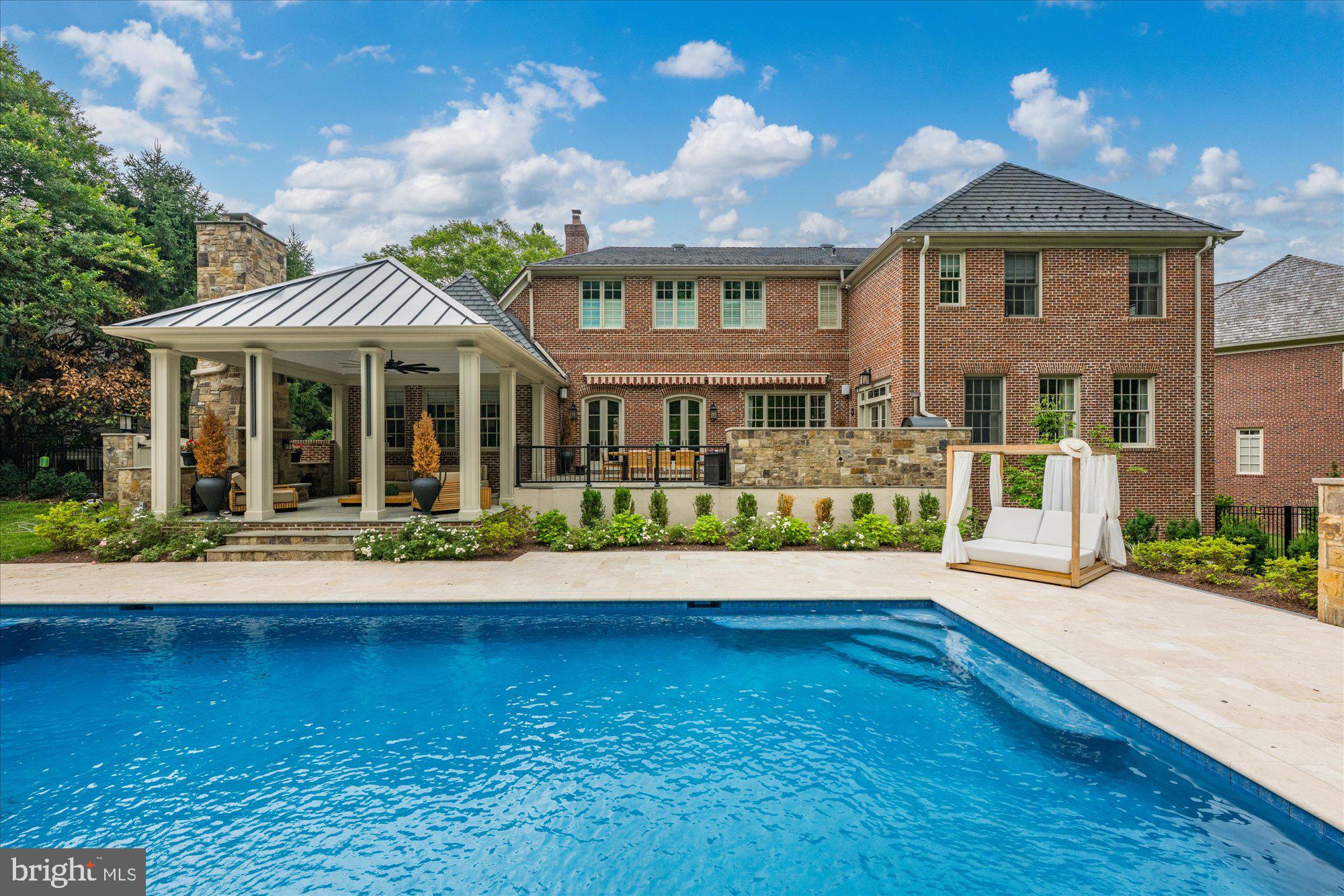 AVENEL - Residential