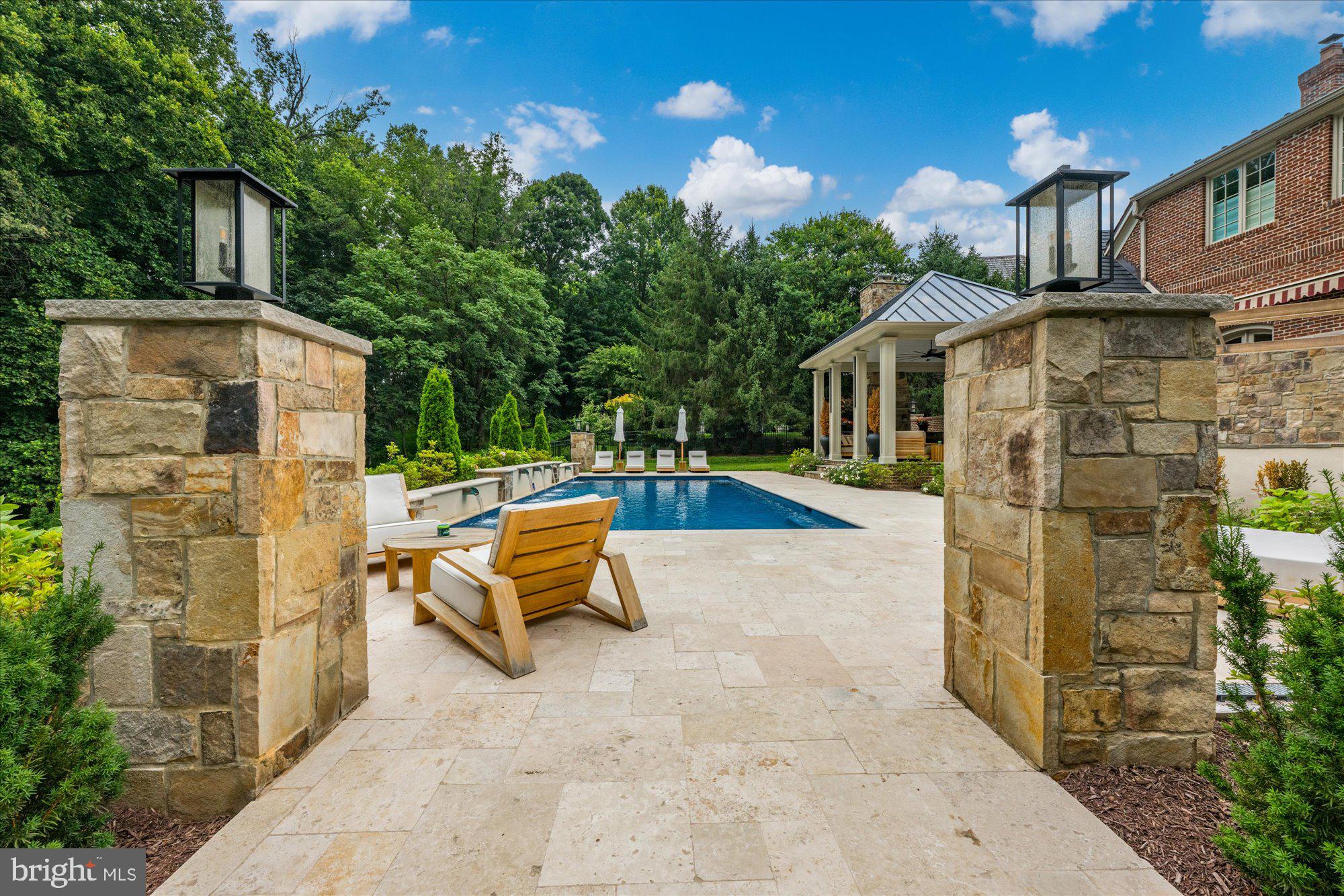 AVENEL - Residential
