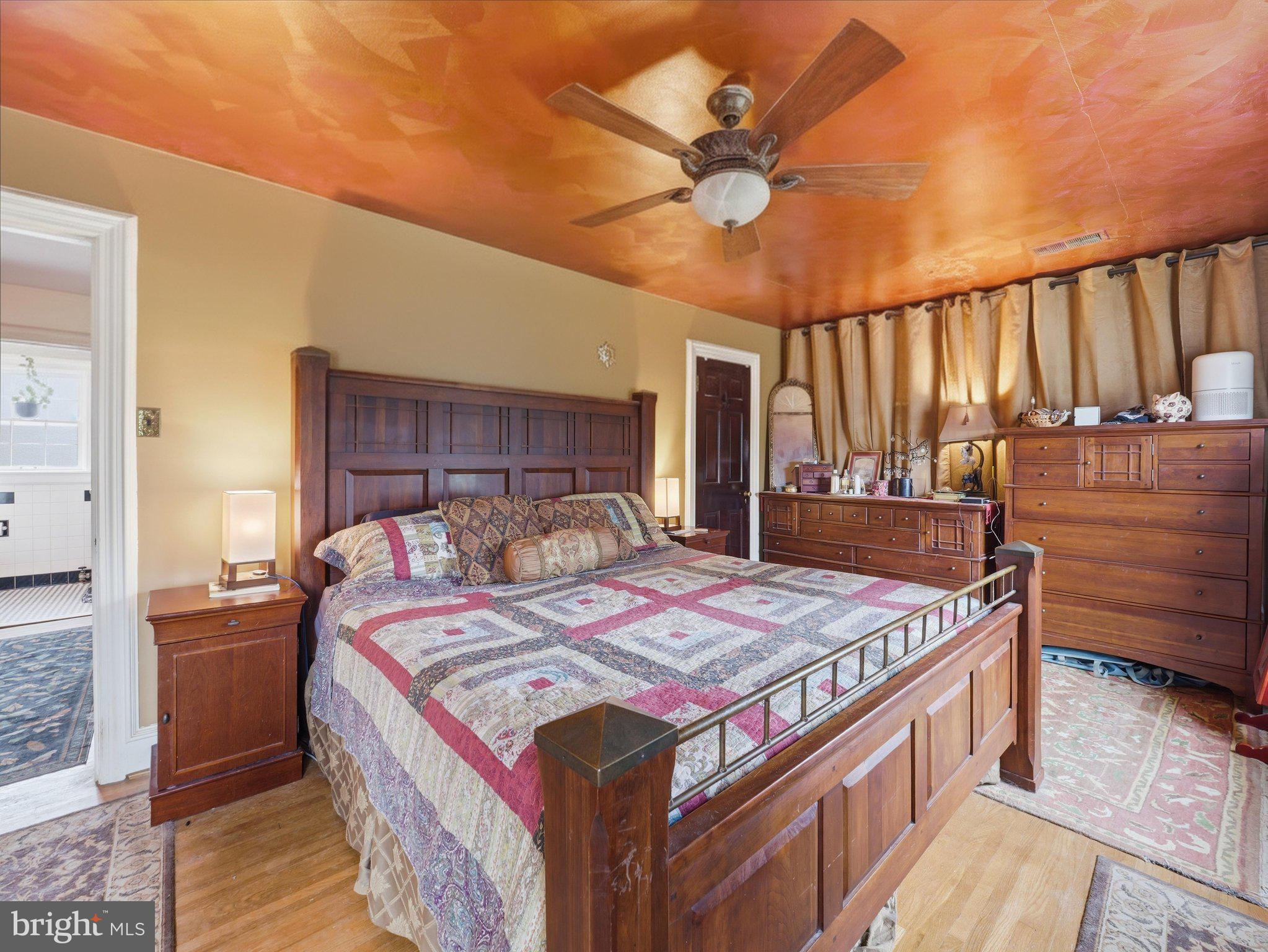 WILLIAMSPORT - Residential