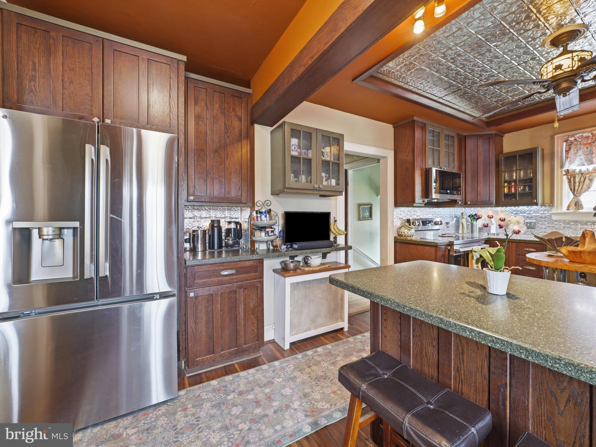 WILLIAMSPORT - Residential