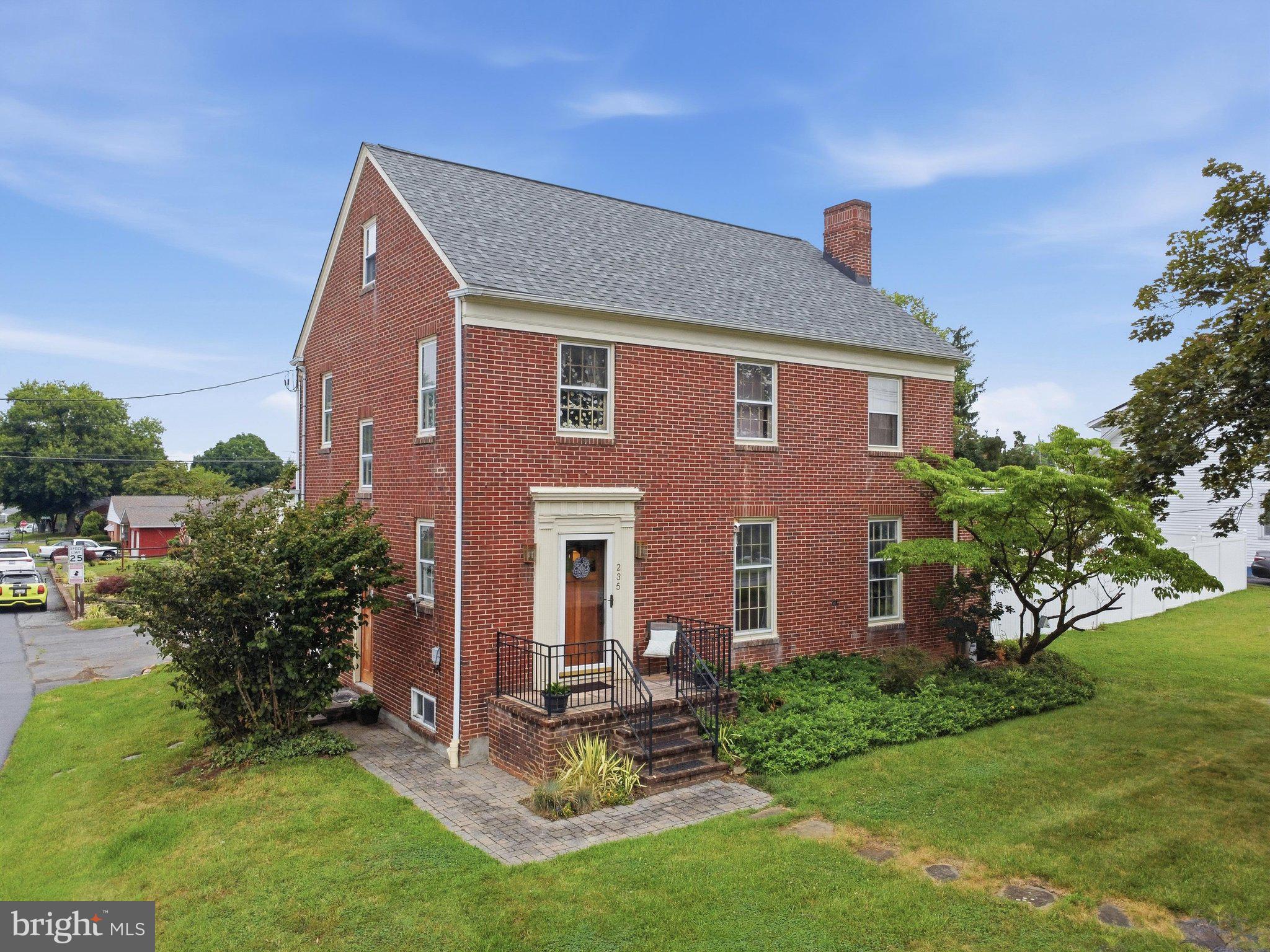 WILLIAMSPORT - Residential