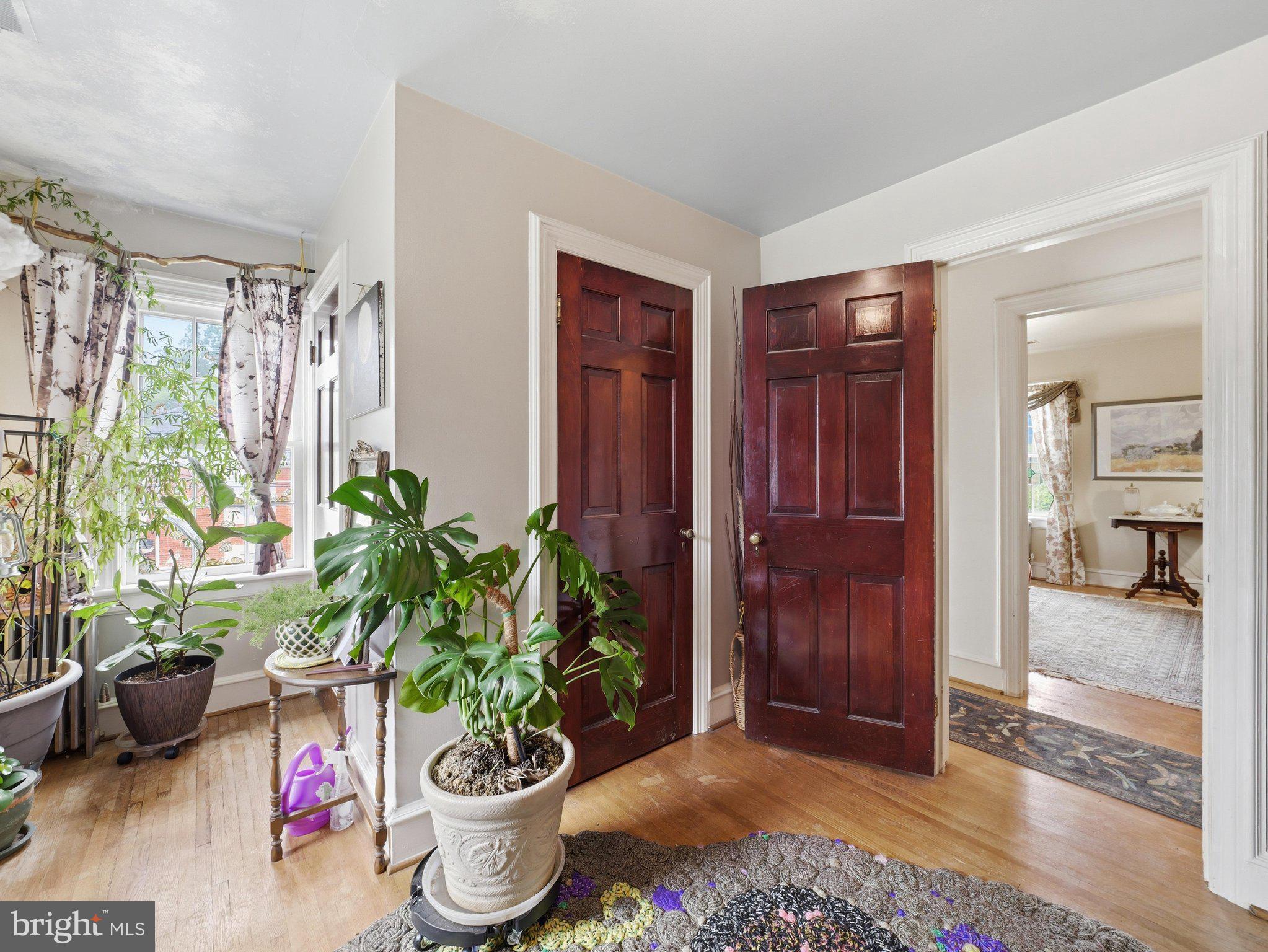 WILLIAMSPORT - Residential