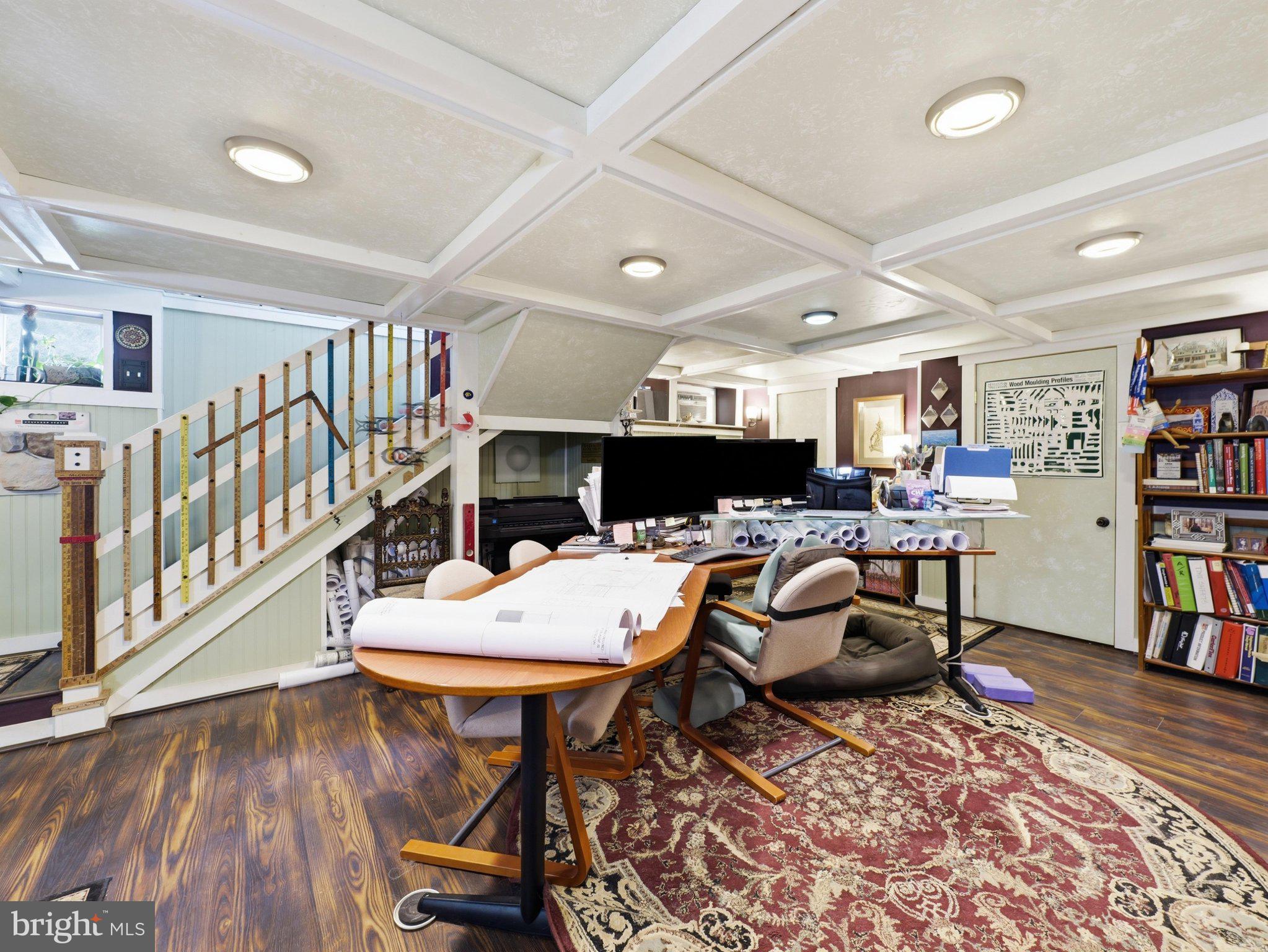 WILLIAMSPORT - Residential
