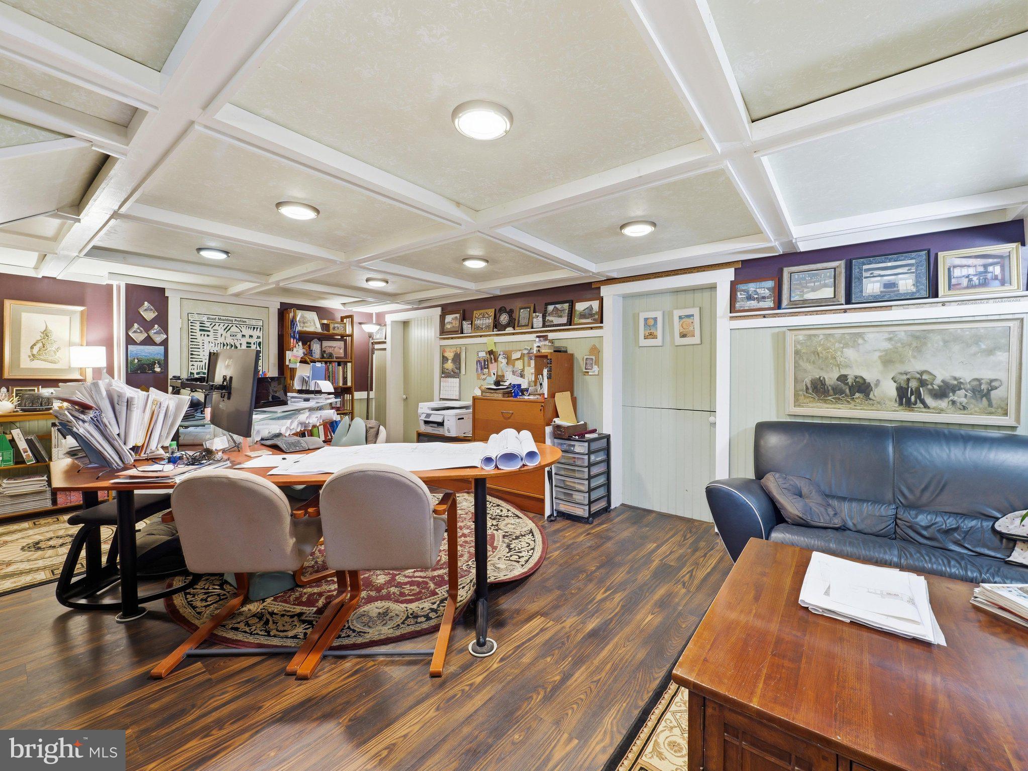 WILLIAMSPORT - Residential