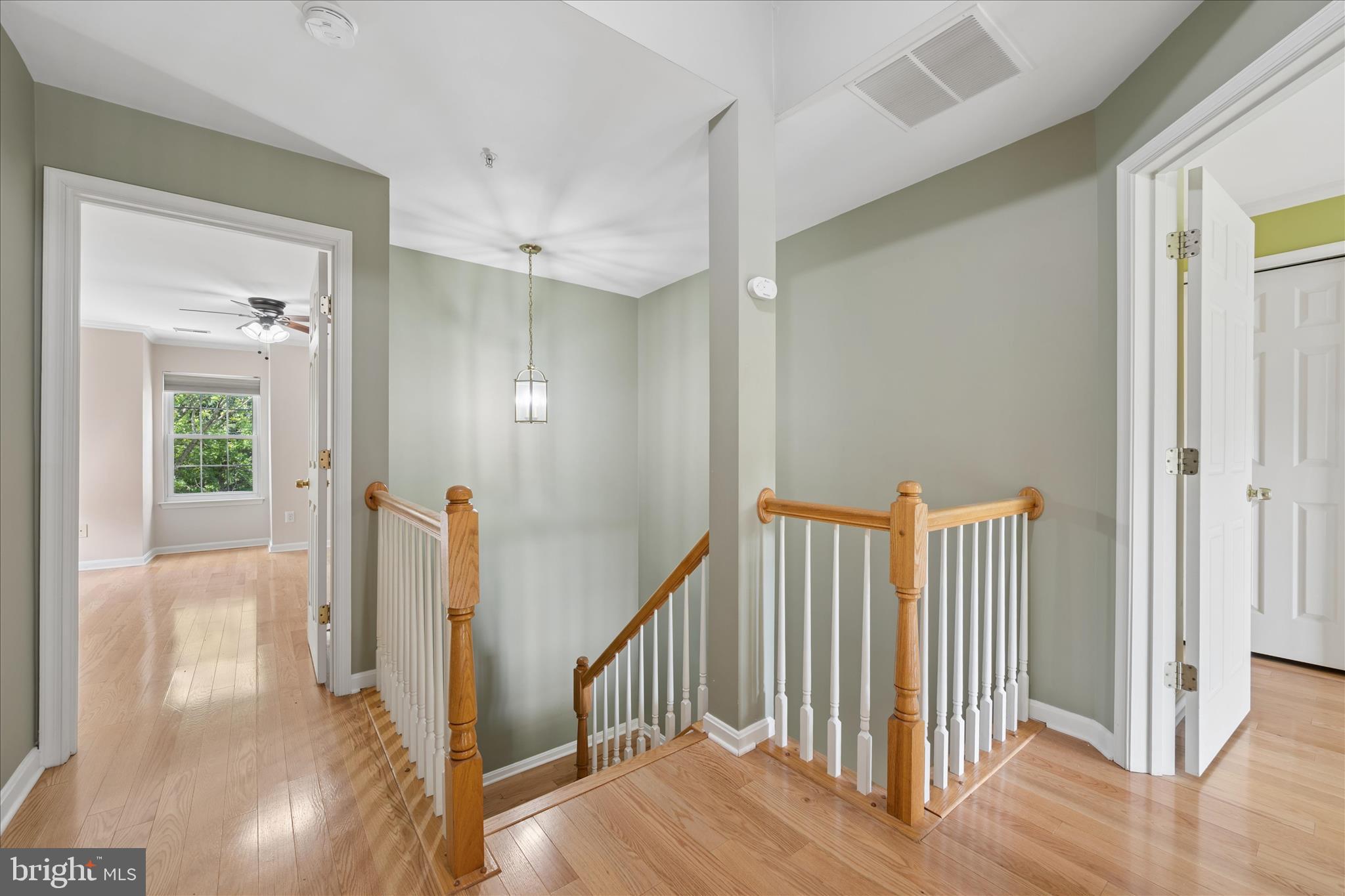 CLOVERLEAF CENTER - Residential