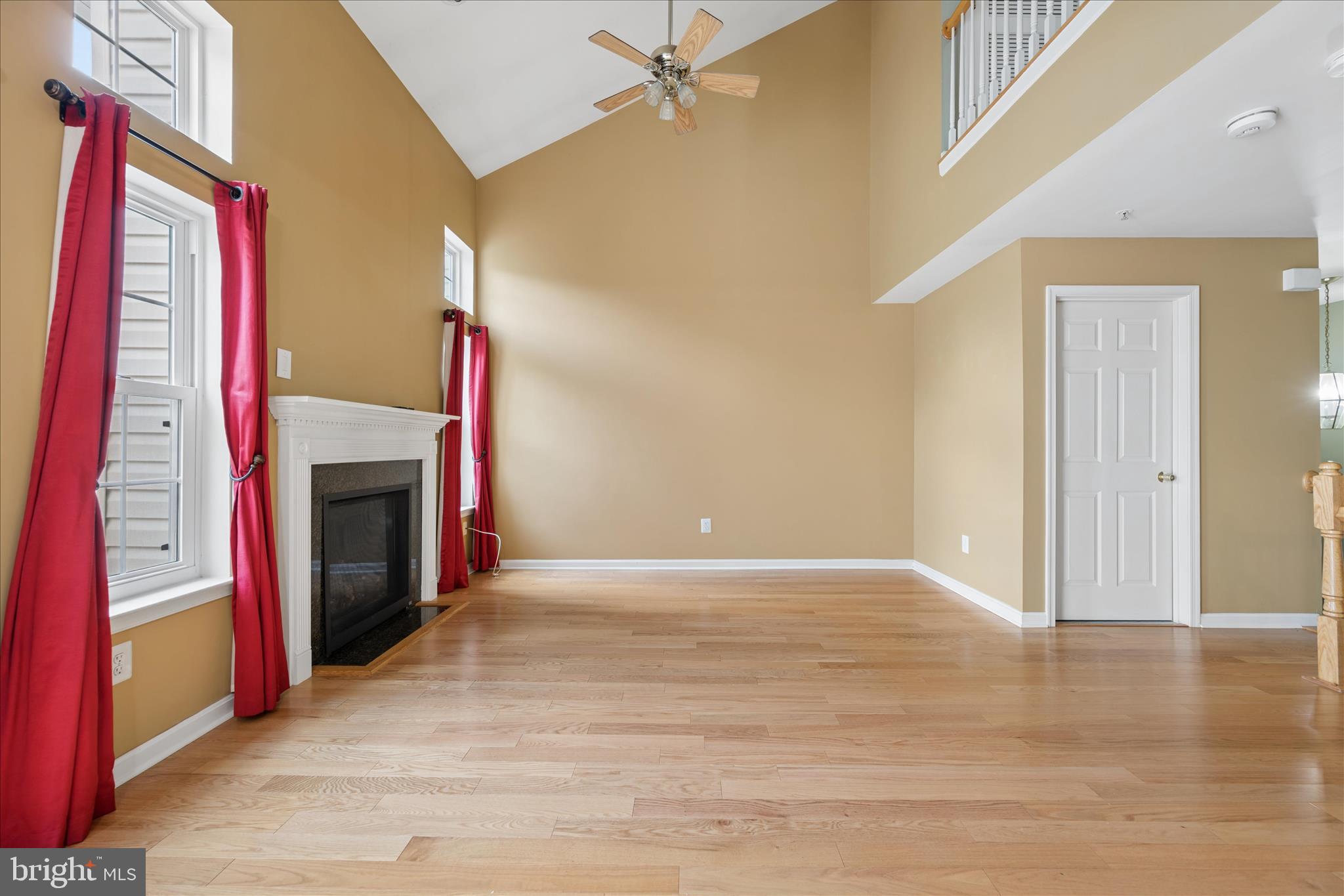 CLOVERLEAF CENTER - Residential