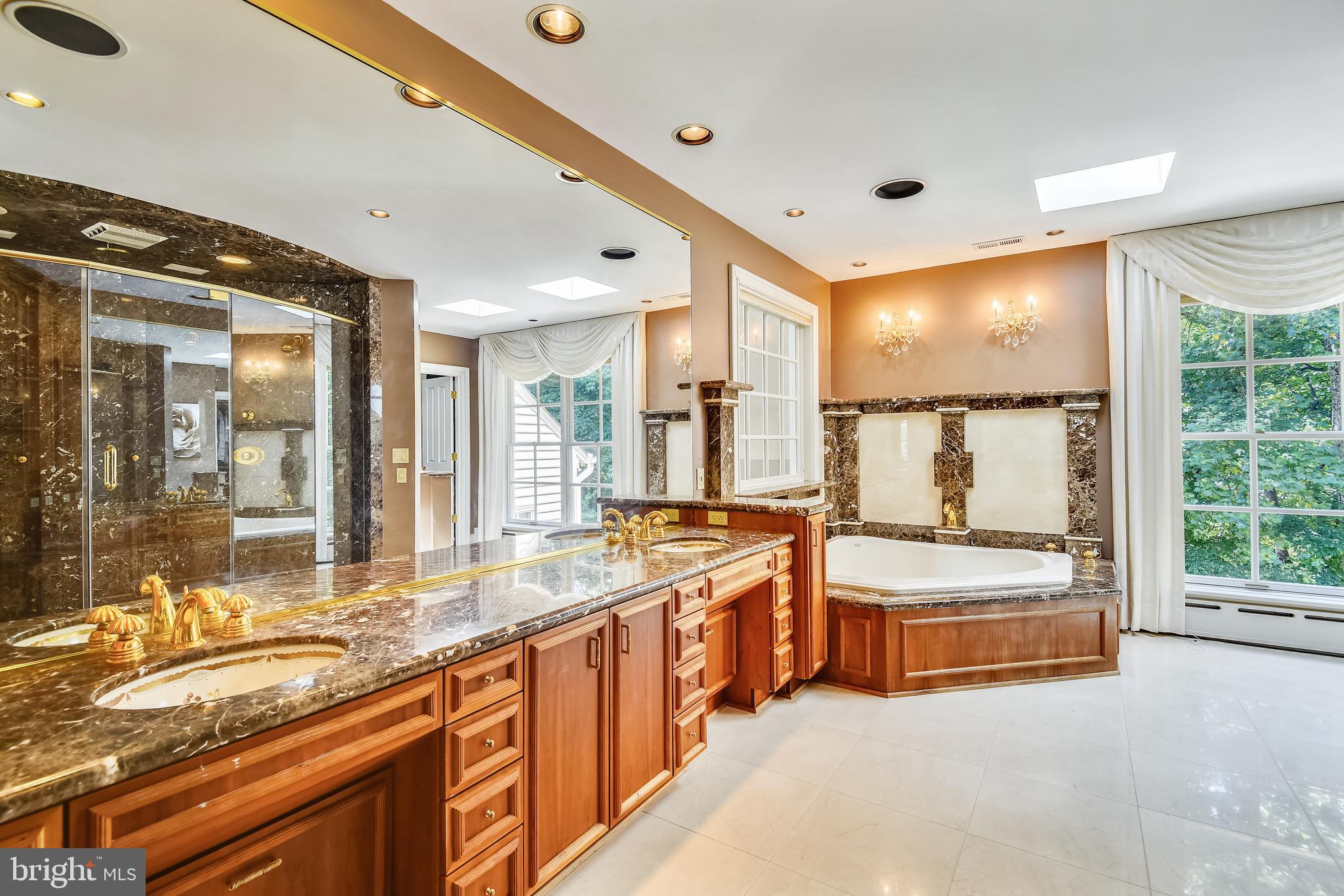 POPLAR POINT - Residential