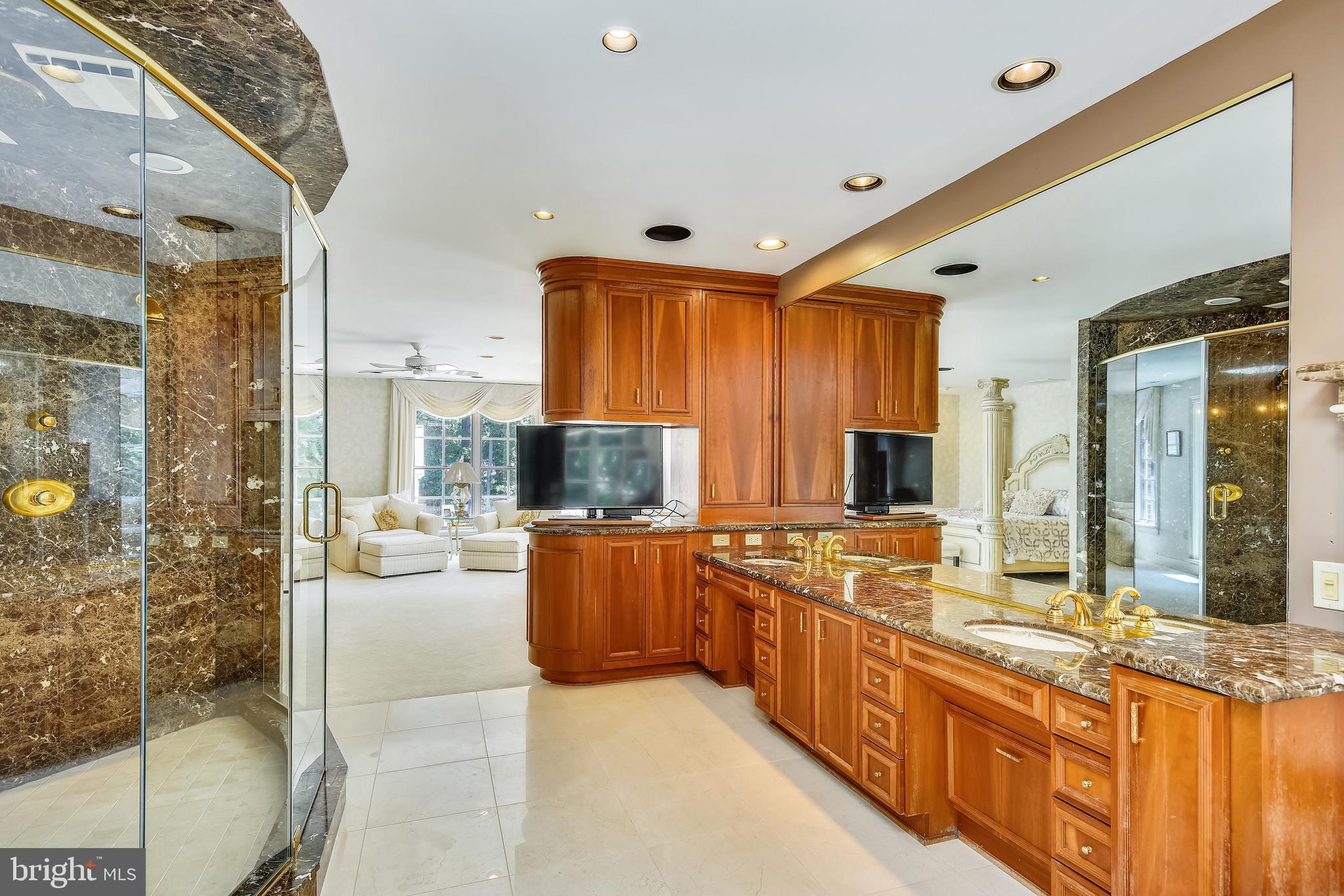 POPLAR POINT - Residential