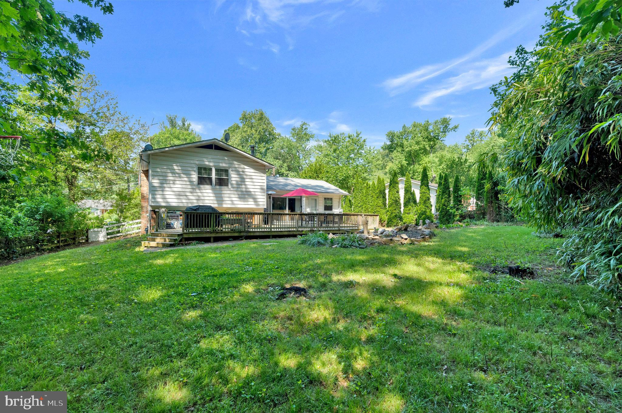 FAIRFAX VILLA - Residential